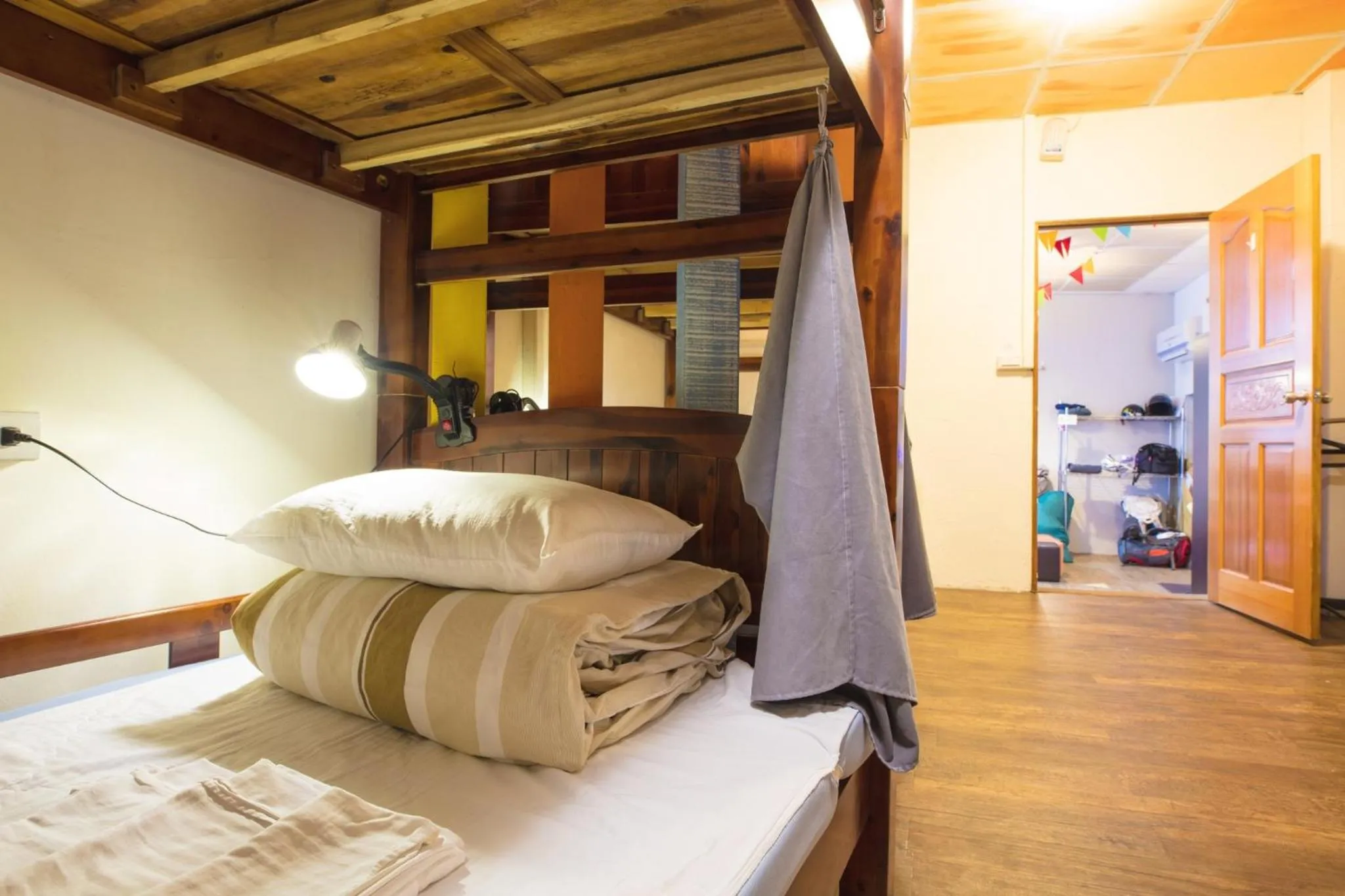 Bed in On My Way Jiufen Hostel 途中九份青旅民宿