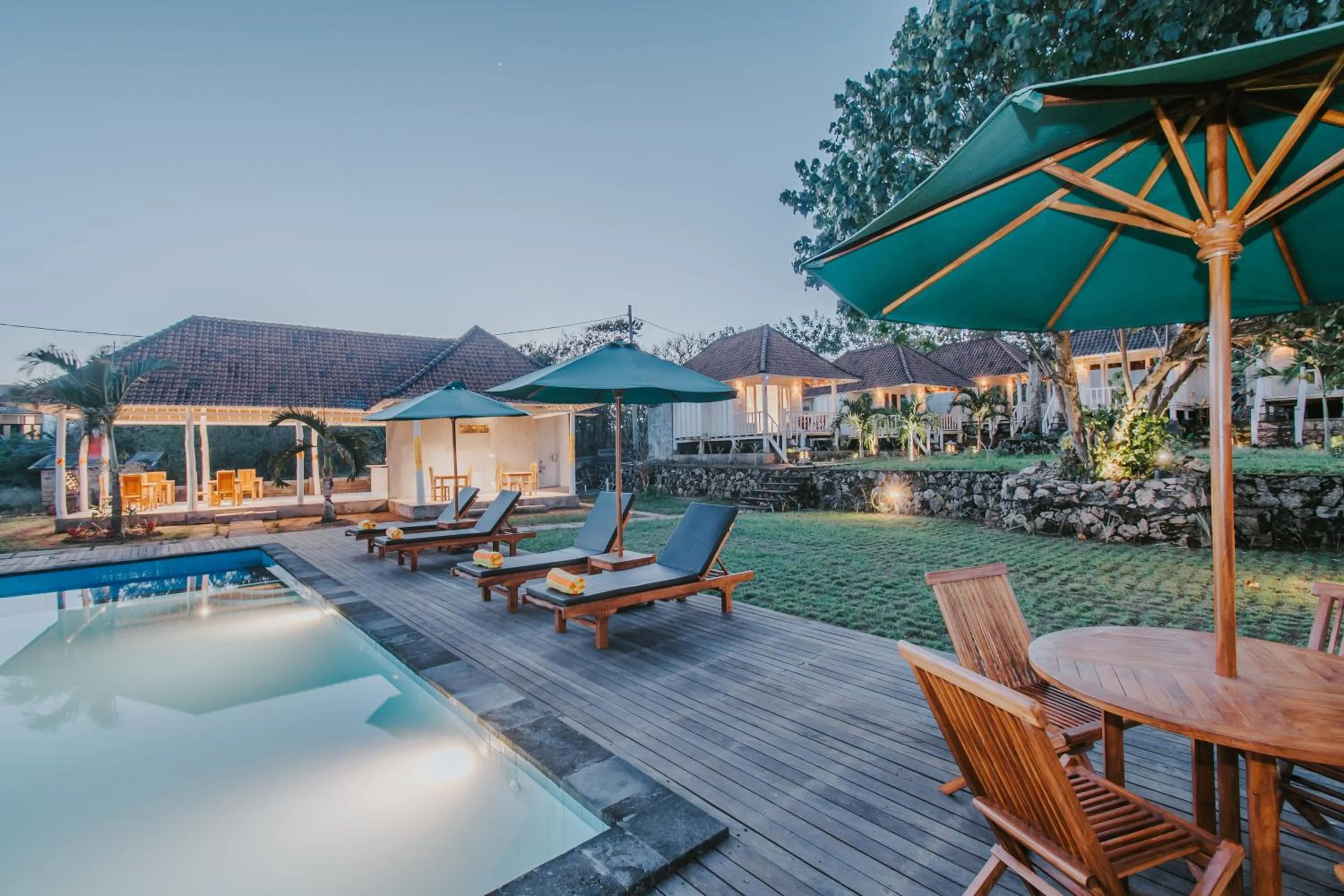 Garden in Paluh Beach Huts