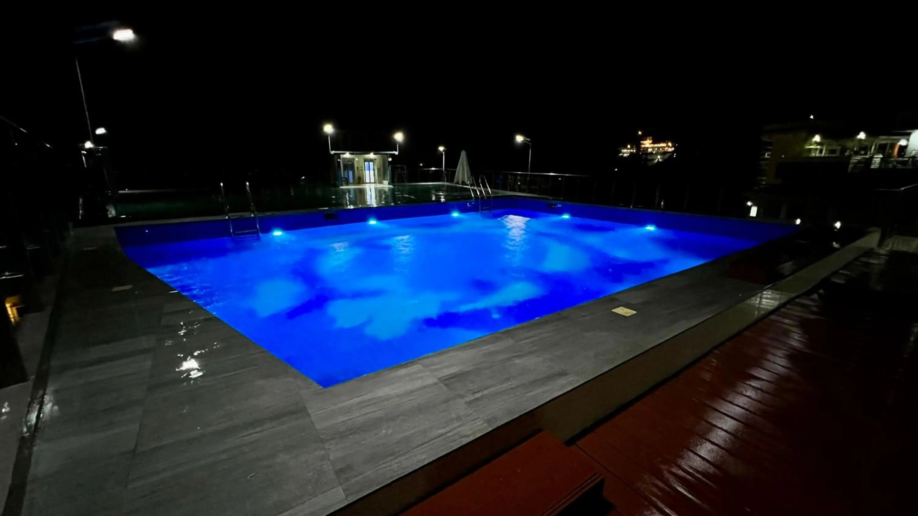 Swimming pool in Sky Garden Hotel