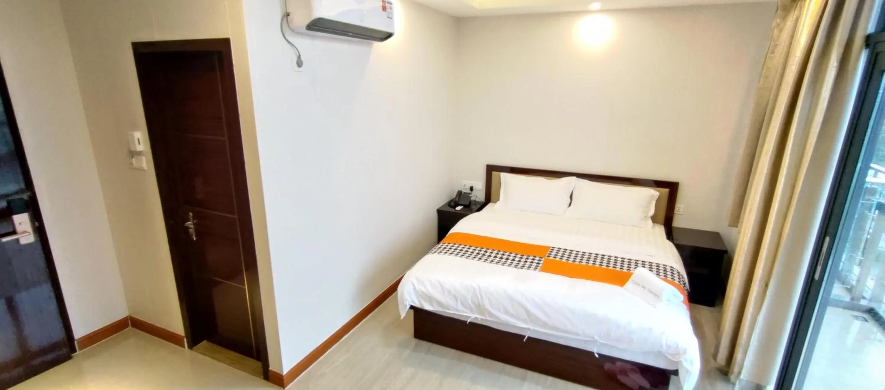 Photo of the whole room, Bed in Sky Garden Hotel