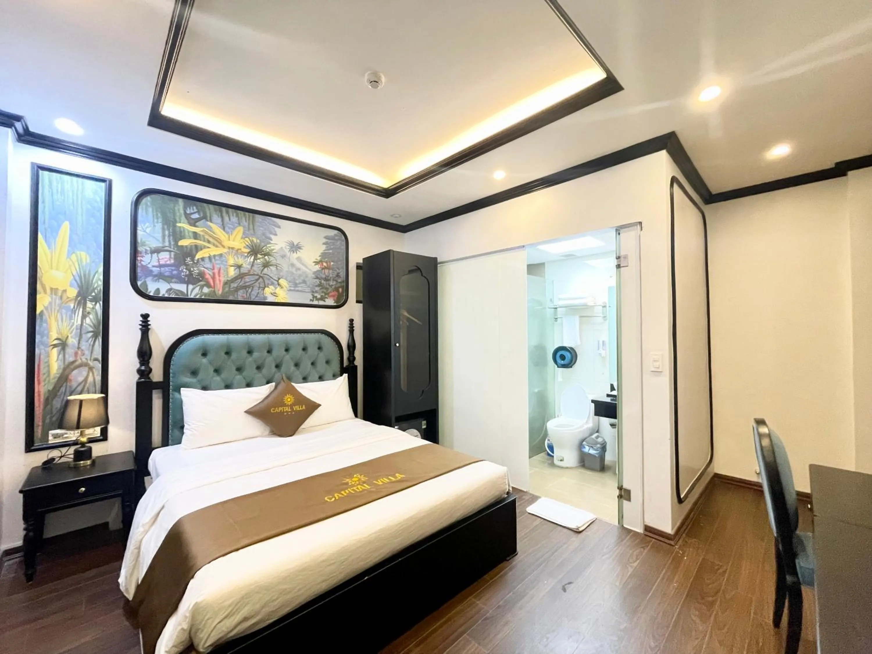 Shower, Bed in Capital CauGiay Hotel