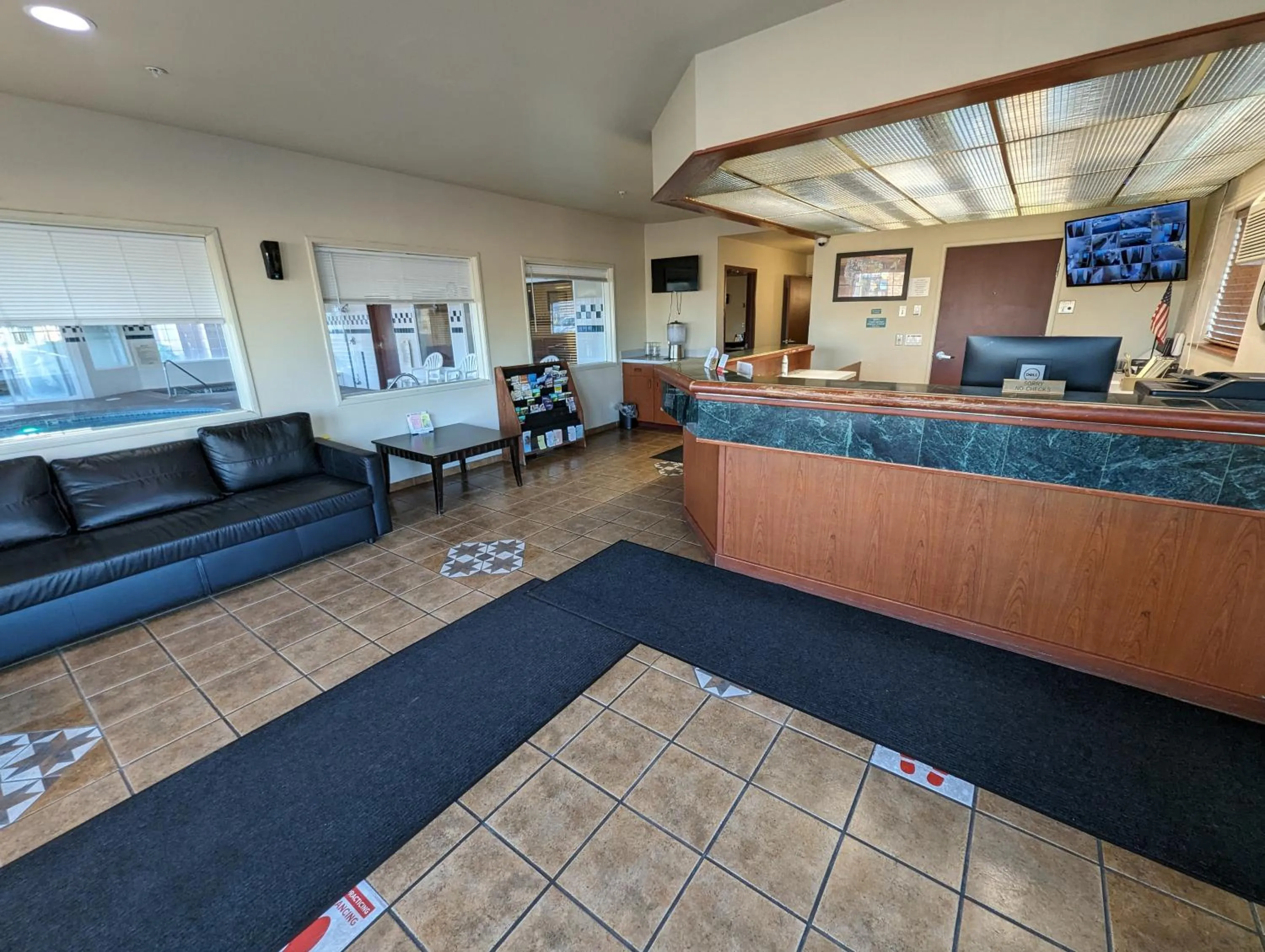 Lobby or reception in Toppenish Inn and Suites