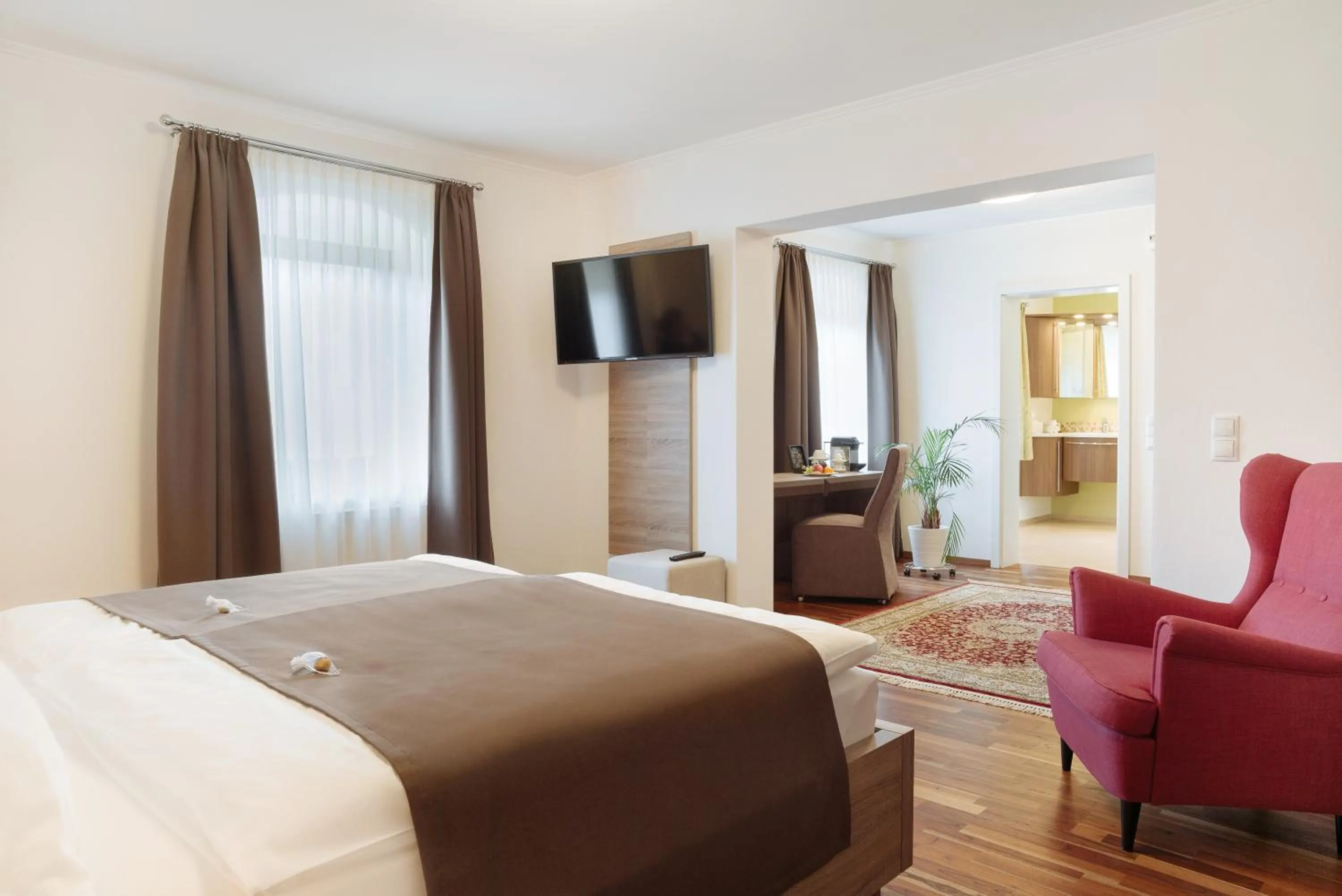 Photo of the whole room, Bed in Die Haslachmühle