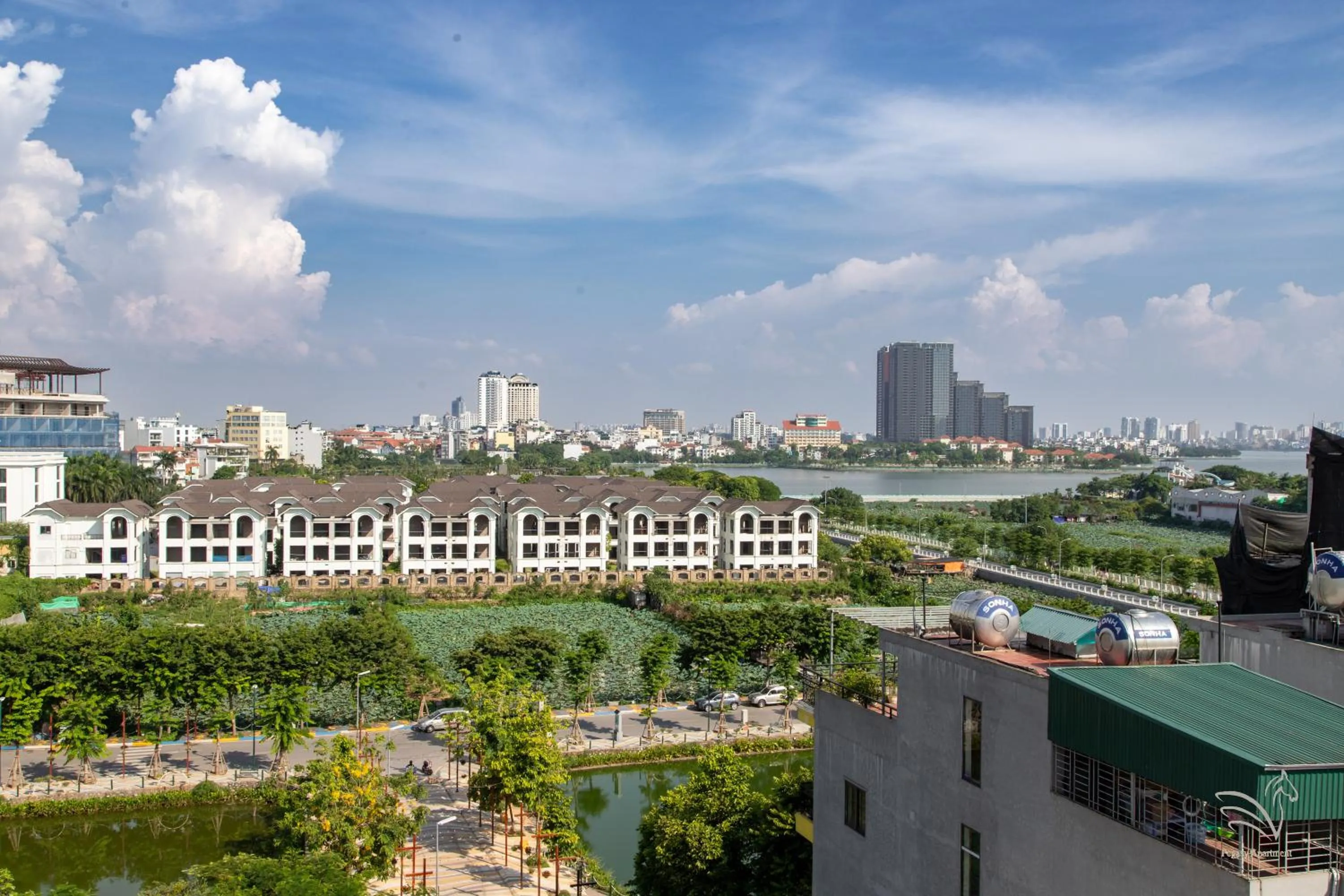 City view in Central Westlake Residence 2 - By Pegasy Group
