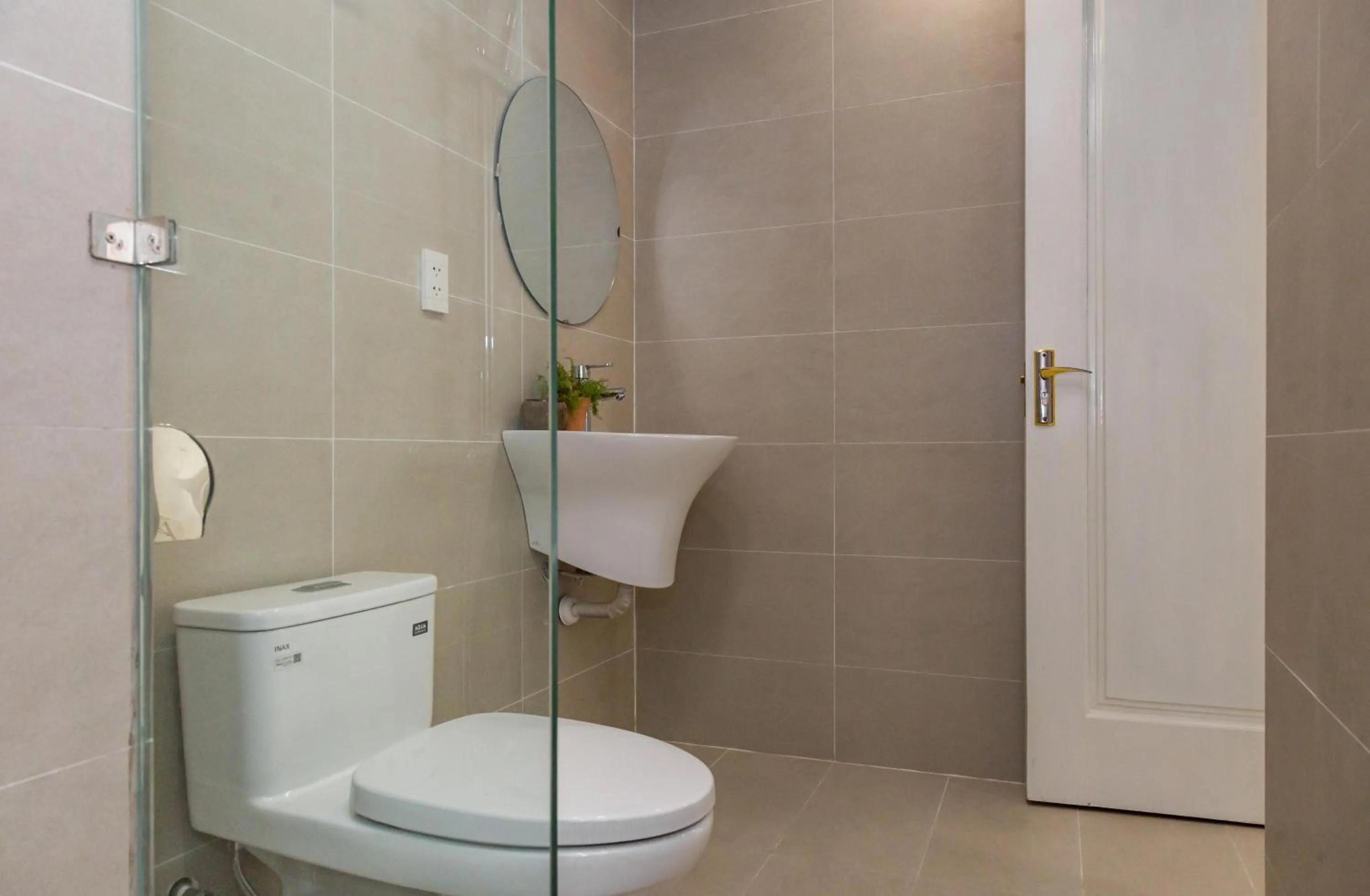 Toilet in Central Westlake Residence 2 - By Pegasy Group