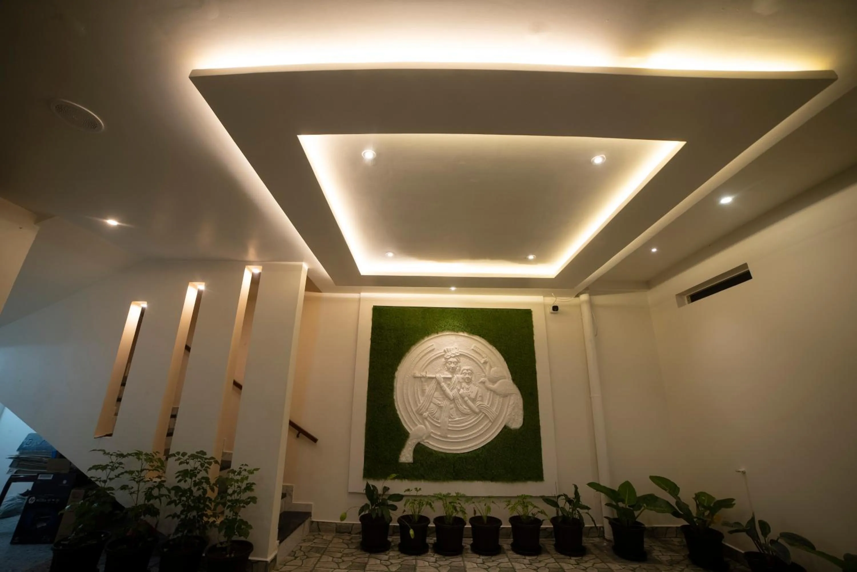 Garden in MURALI KRISHNA APART HOTEL