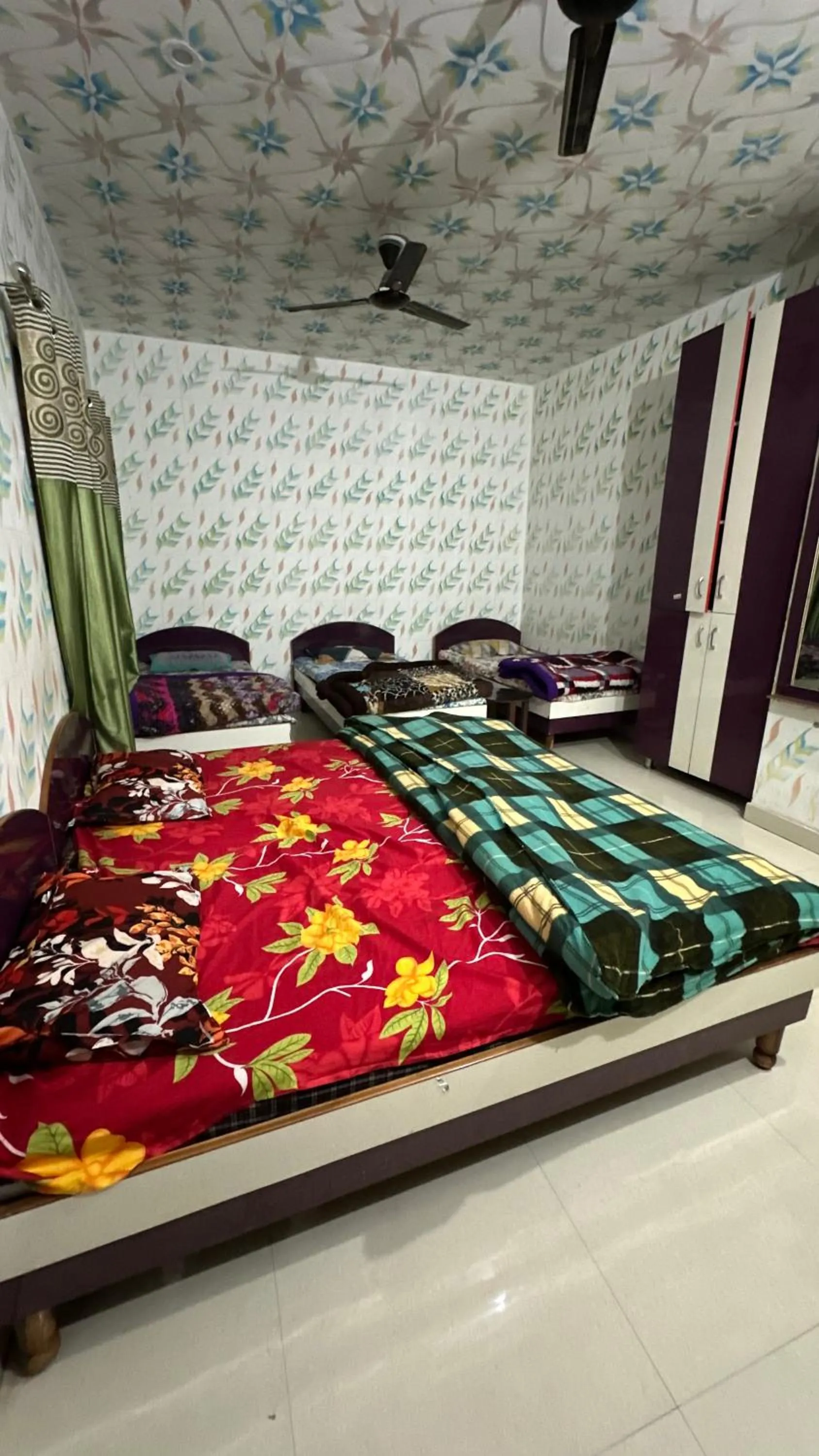 Bed in Hotel Maheshwari & Banquet Hall