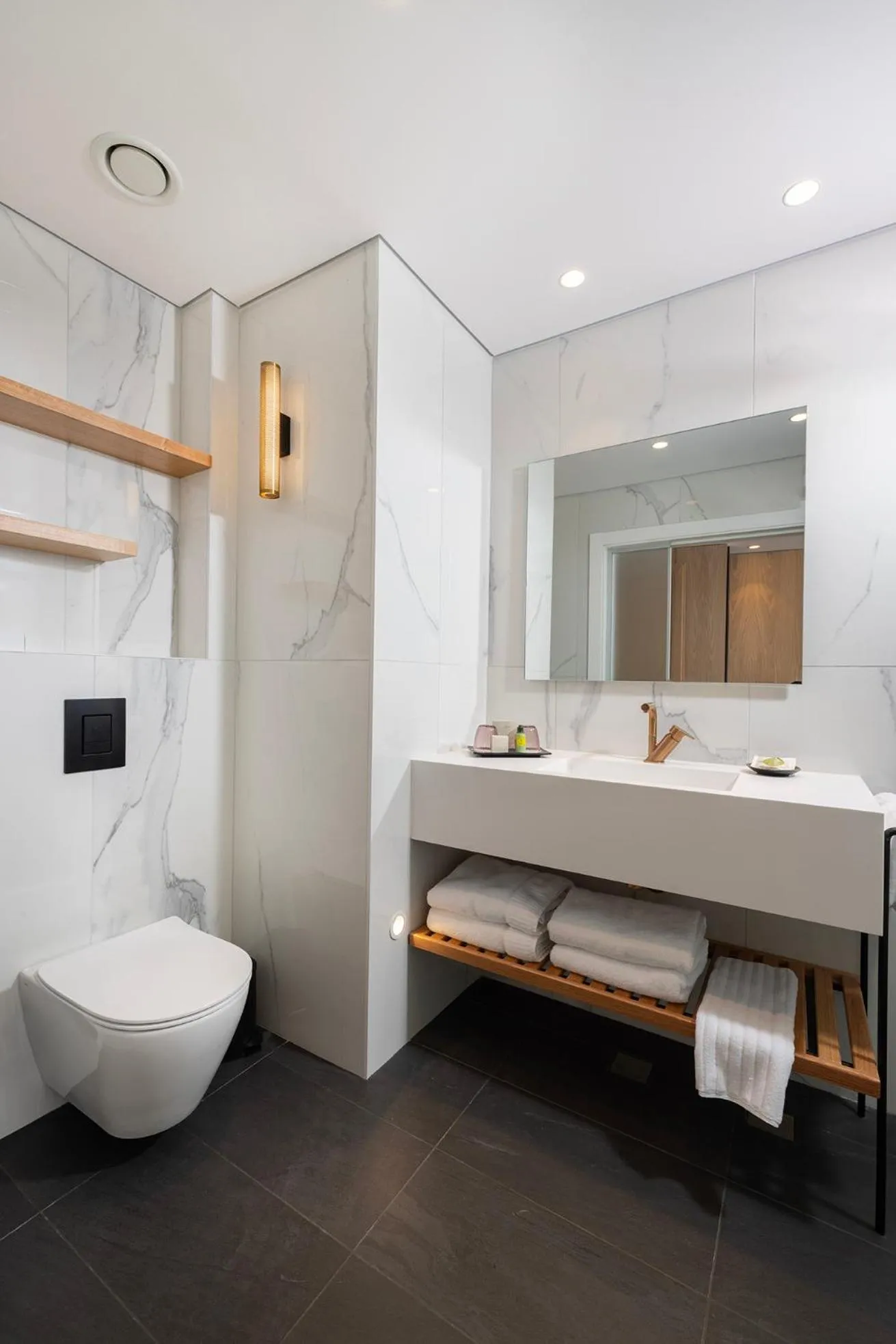 Bathroom in Almond Hotel - Adults only