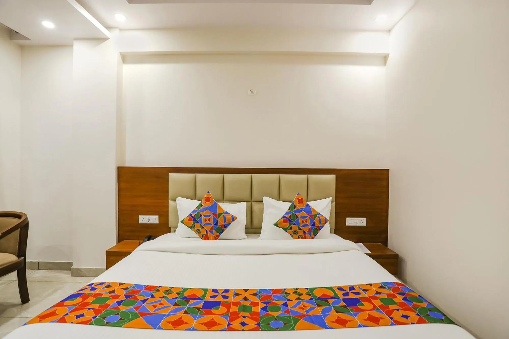 Bedroom, Bed in Via Aman Sara