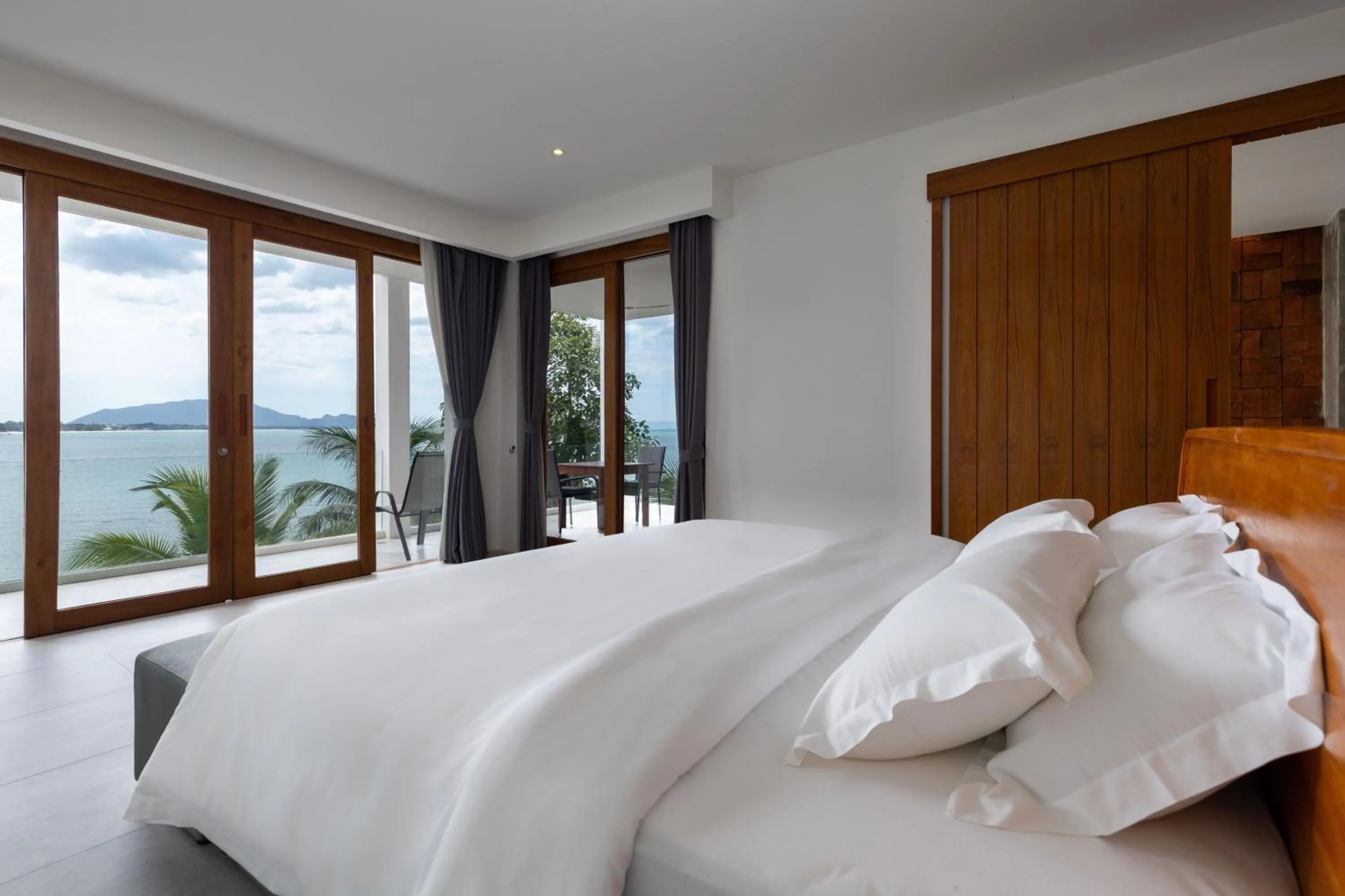 Bed in X-Sea Khanom Harbor Bay Resort