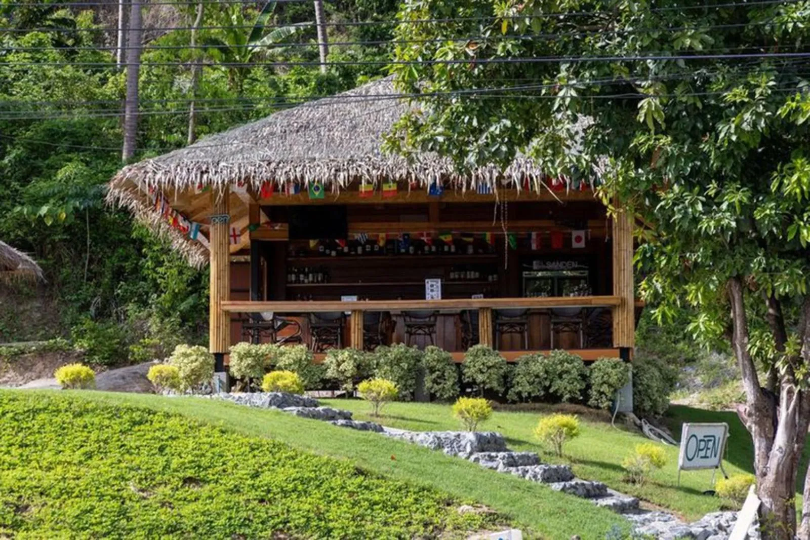 Lounge or bar in X-Sea Khanom Harbor Bay Resort