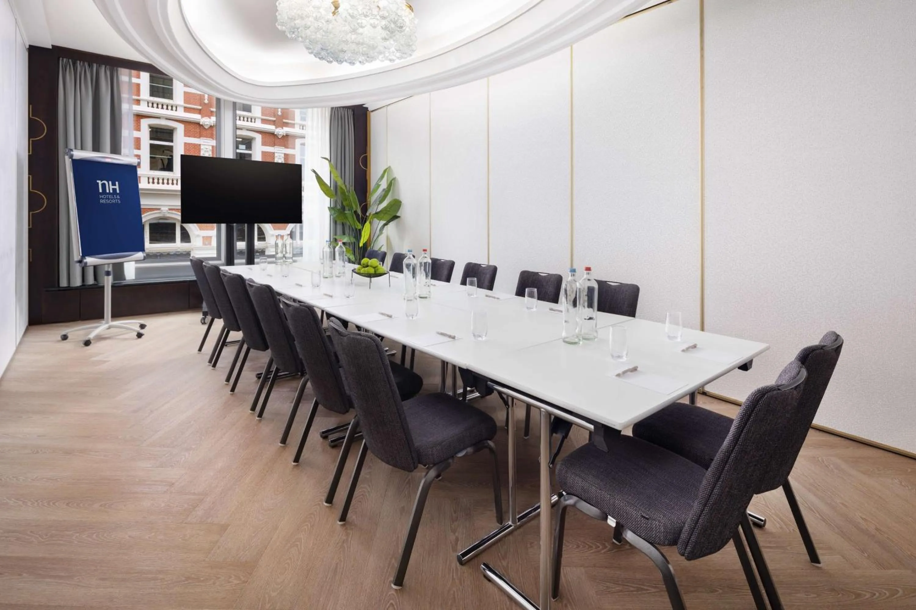 Meeting/conference room in NH Amsterdam Caransa