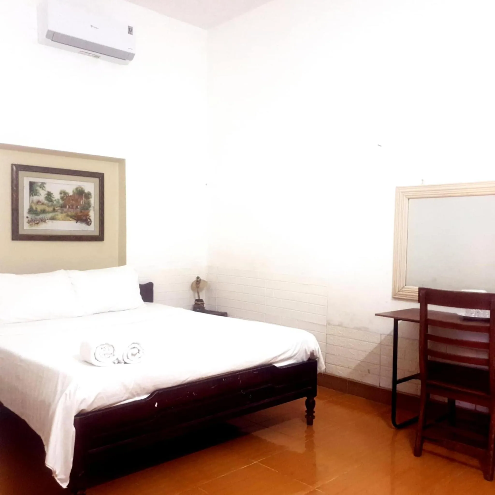 Bedroom, Bed in Cua Dai Beach Homestay