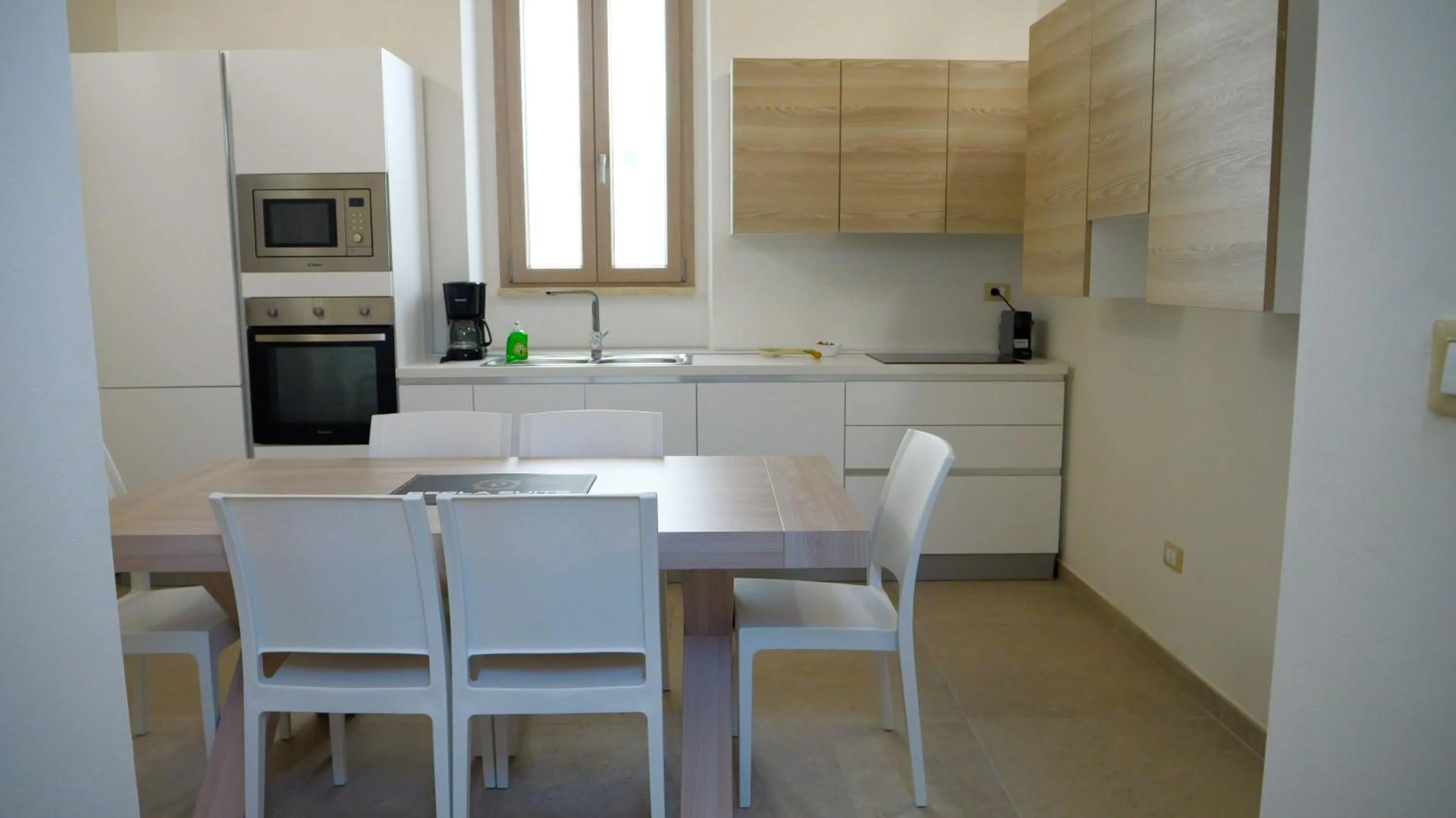 Kitchen or kitchenette in Perla Suite