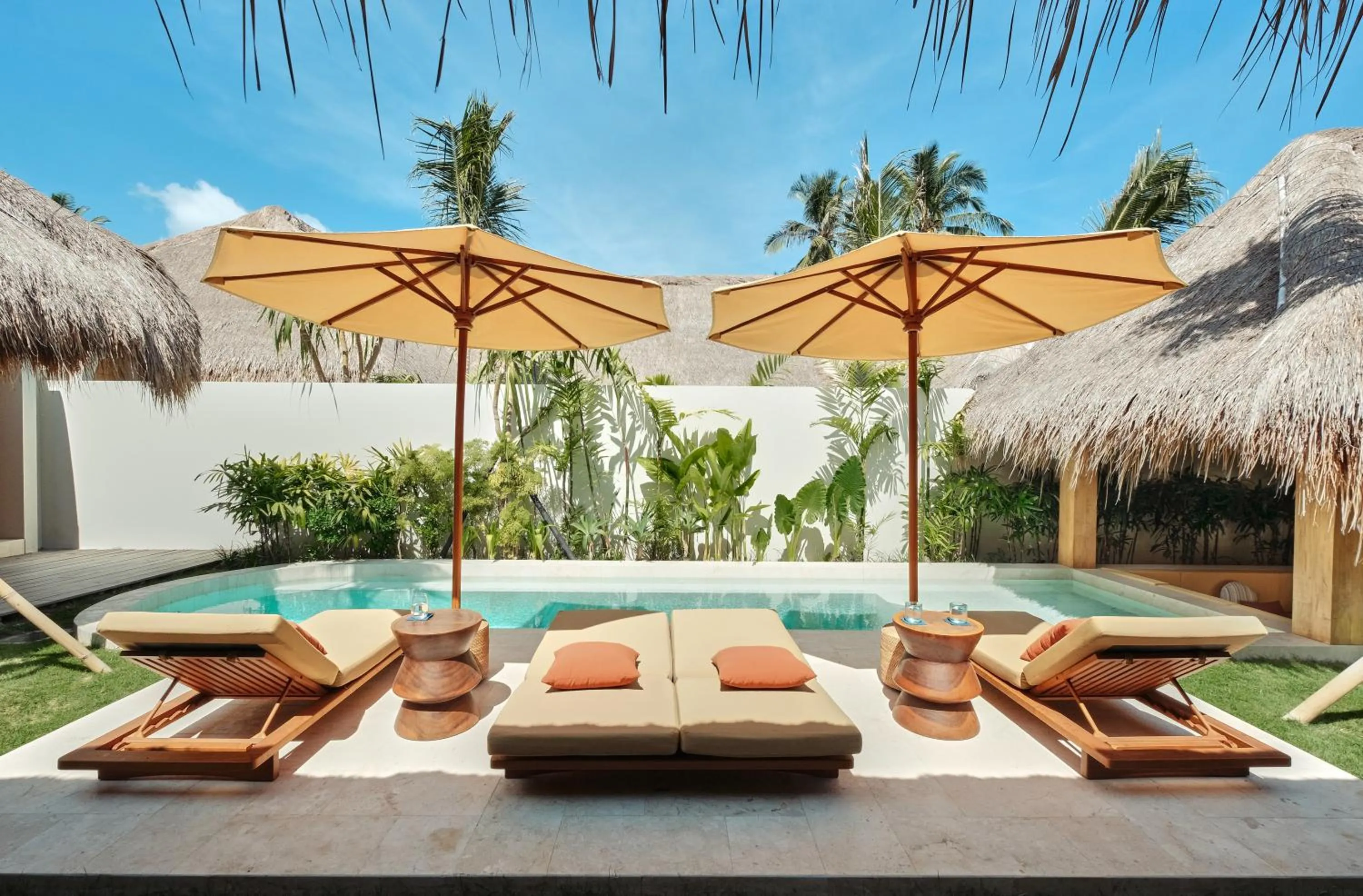 Pool view in Boni Beach Villas