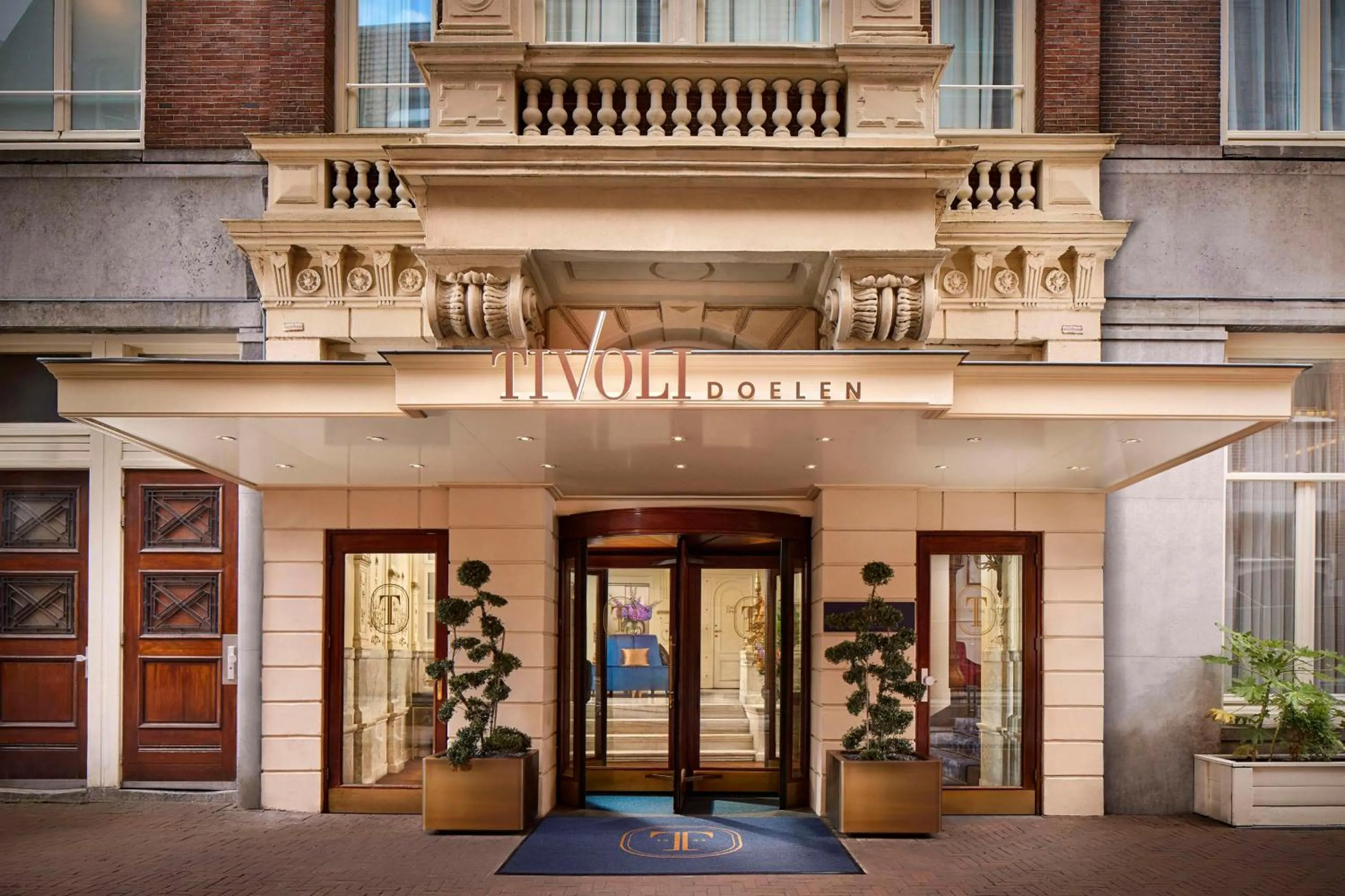 Property building in Tivoli Doelen Amsterdam Hotel