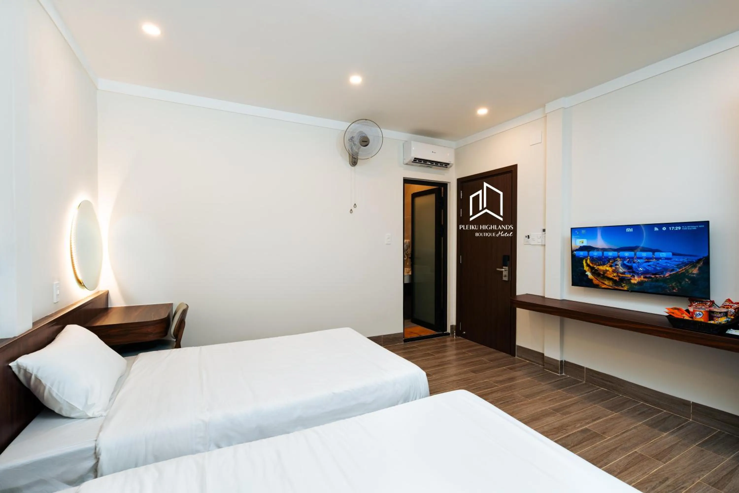 Photo of the whole room, Bed in PLEIKU HIGHLANDS BOUTIQUE HOTEL