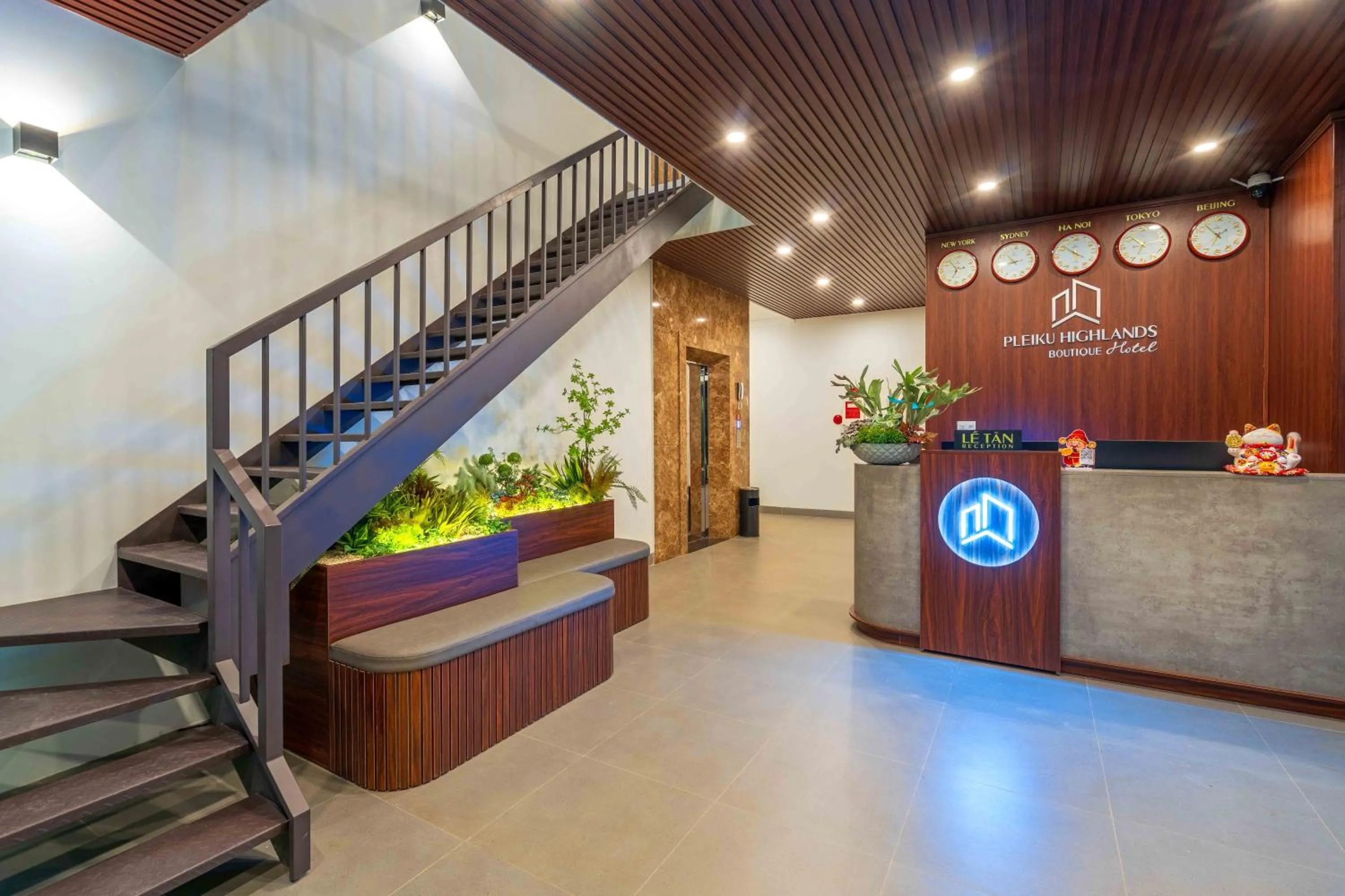 Communal lounge/ TV room in PLEIKU HIGHLANDS BOUTIQUE HOTEL