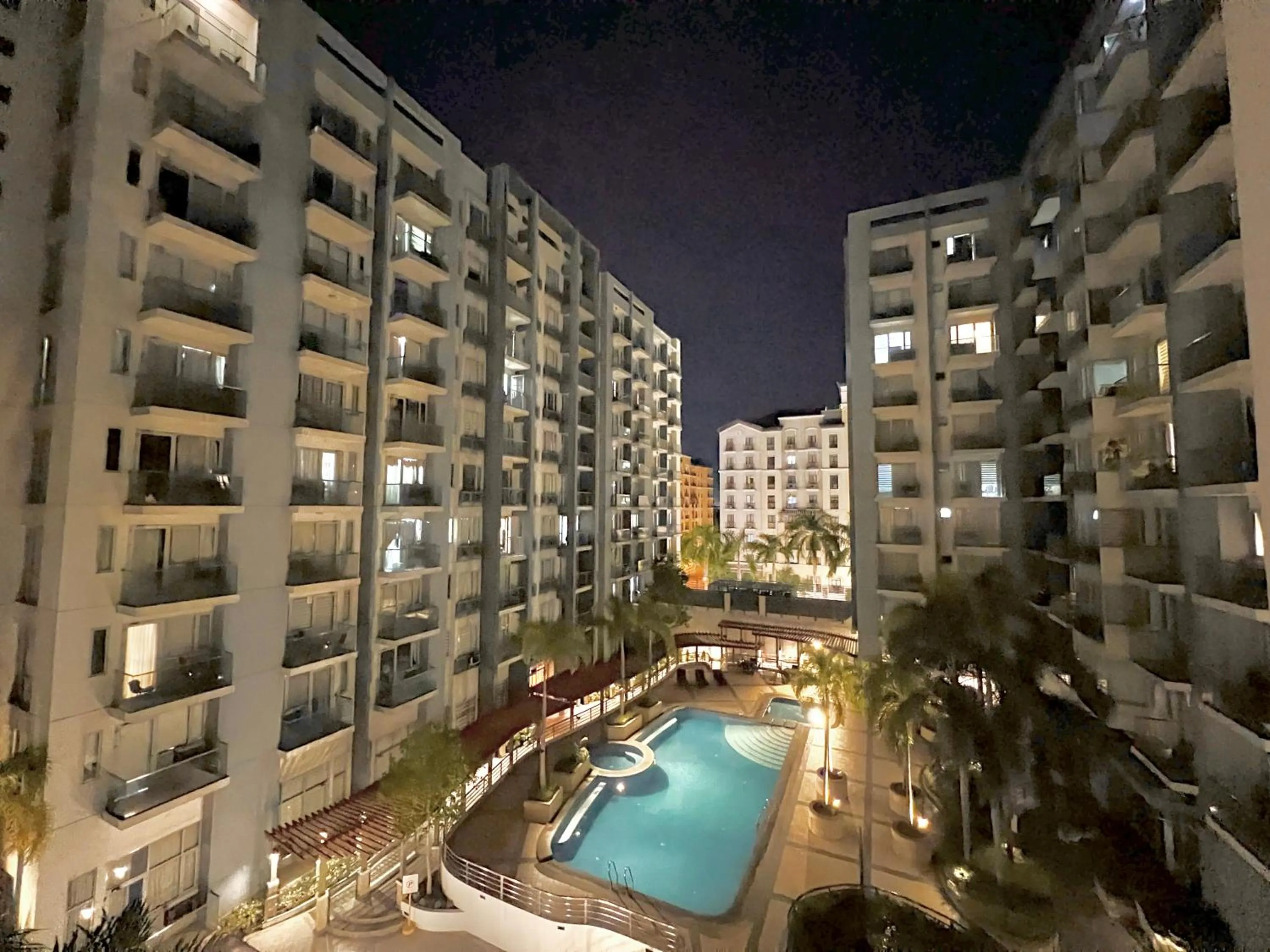 City view in Kiel 5-Star Condo Hotel Across NAIA Manila Airport Terminal 3