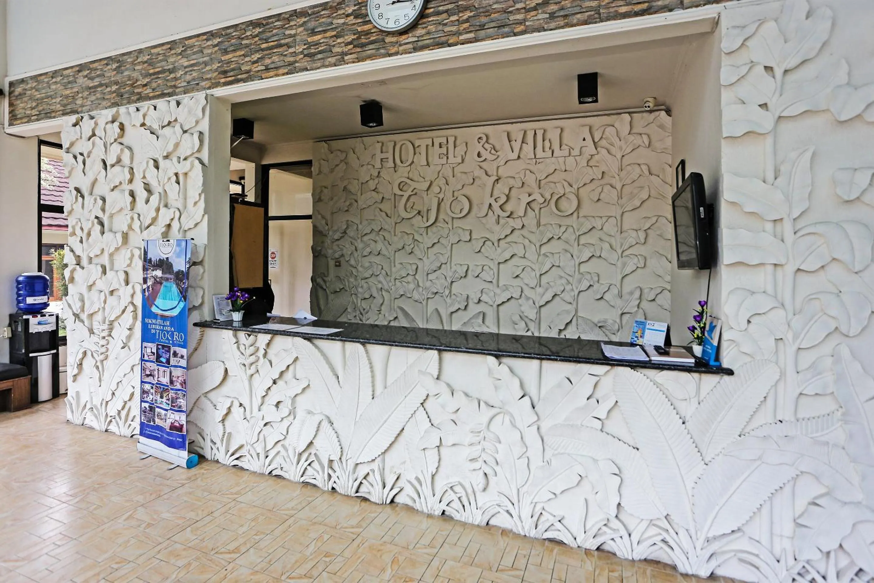 Lobby or reception in Hotel O Tjokro 3