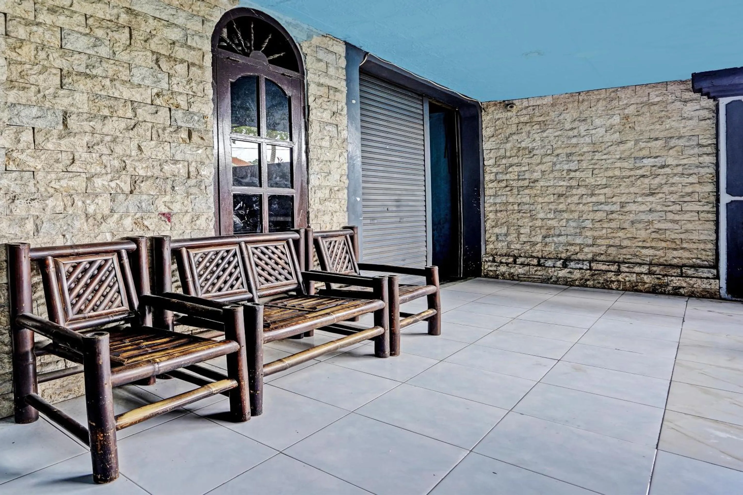 Lobby or reception in Hotel O Lestari Syariah