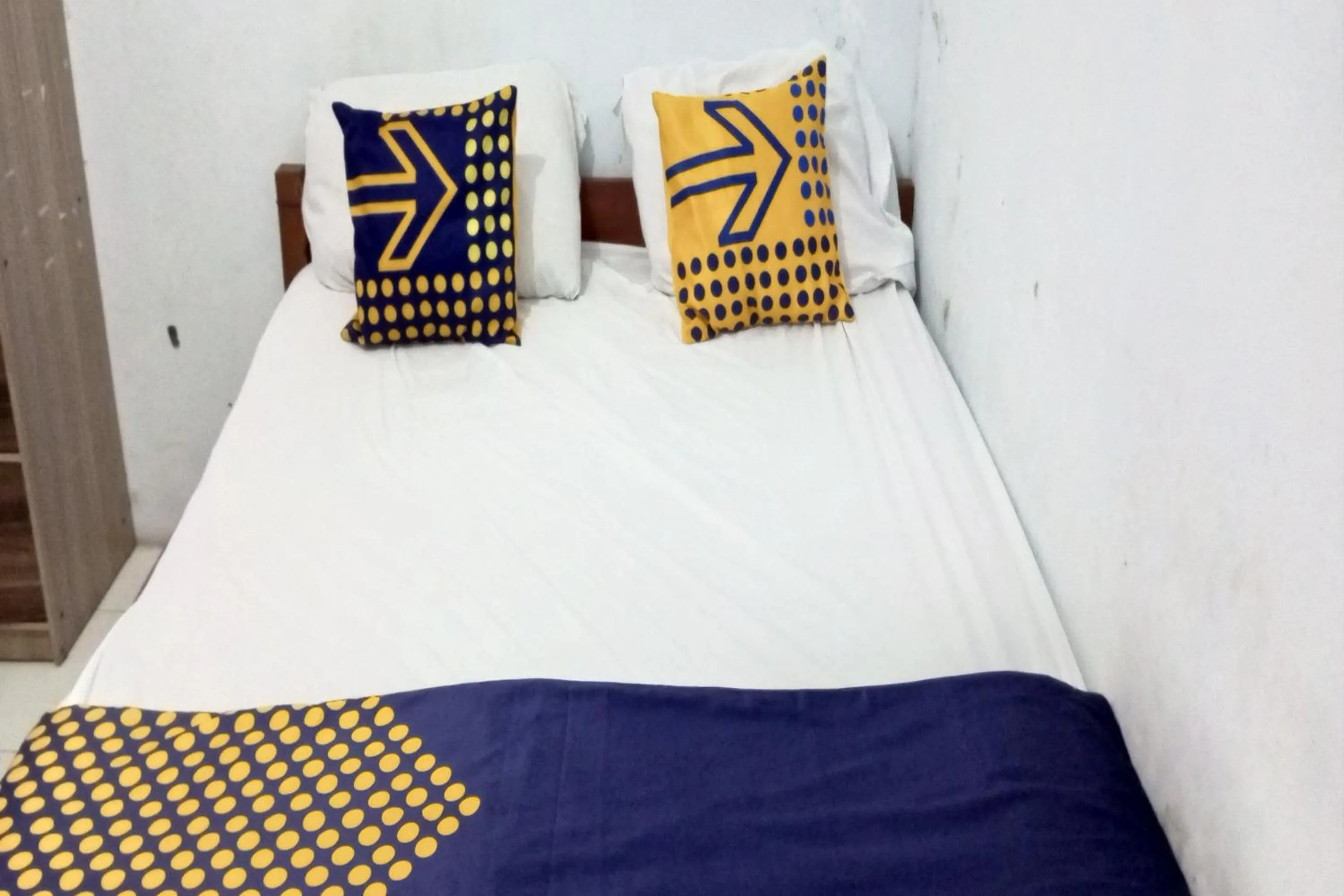 Bedroom, Bed in Hotel O Kost Elisabeth Syariah