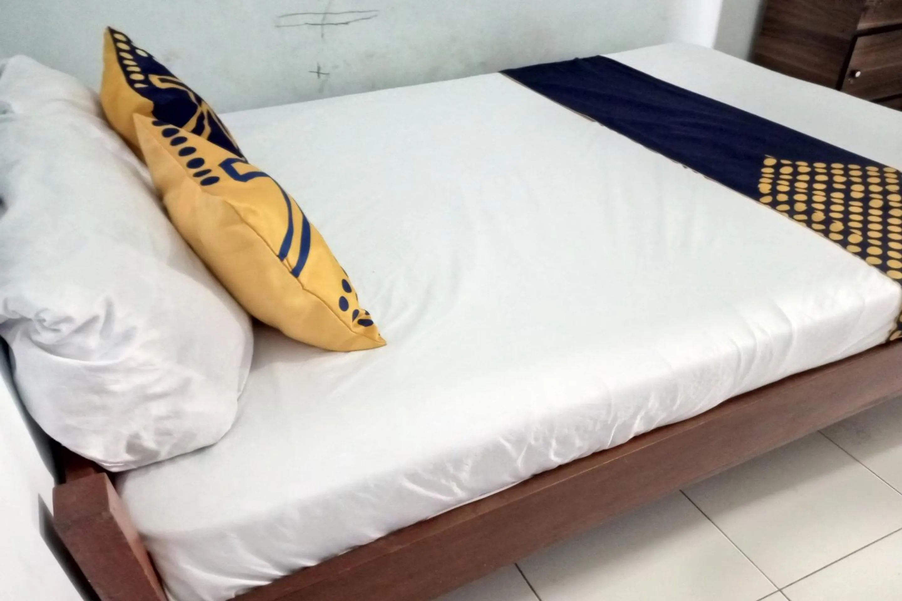 Bedroom, Bed in Hotel O Kost Elisabeth Syariah