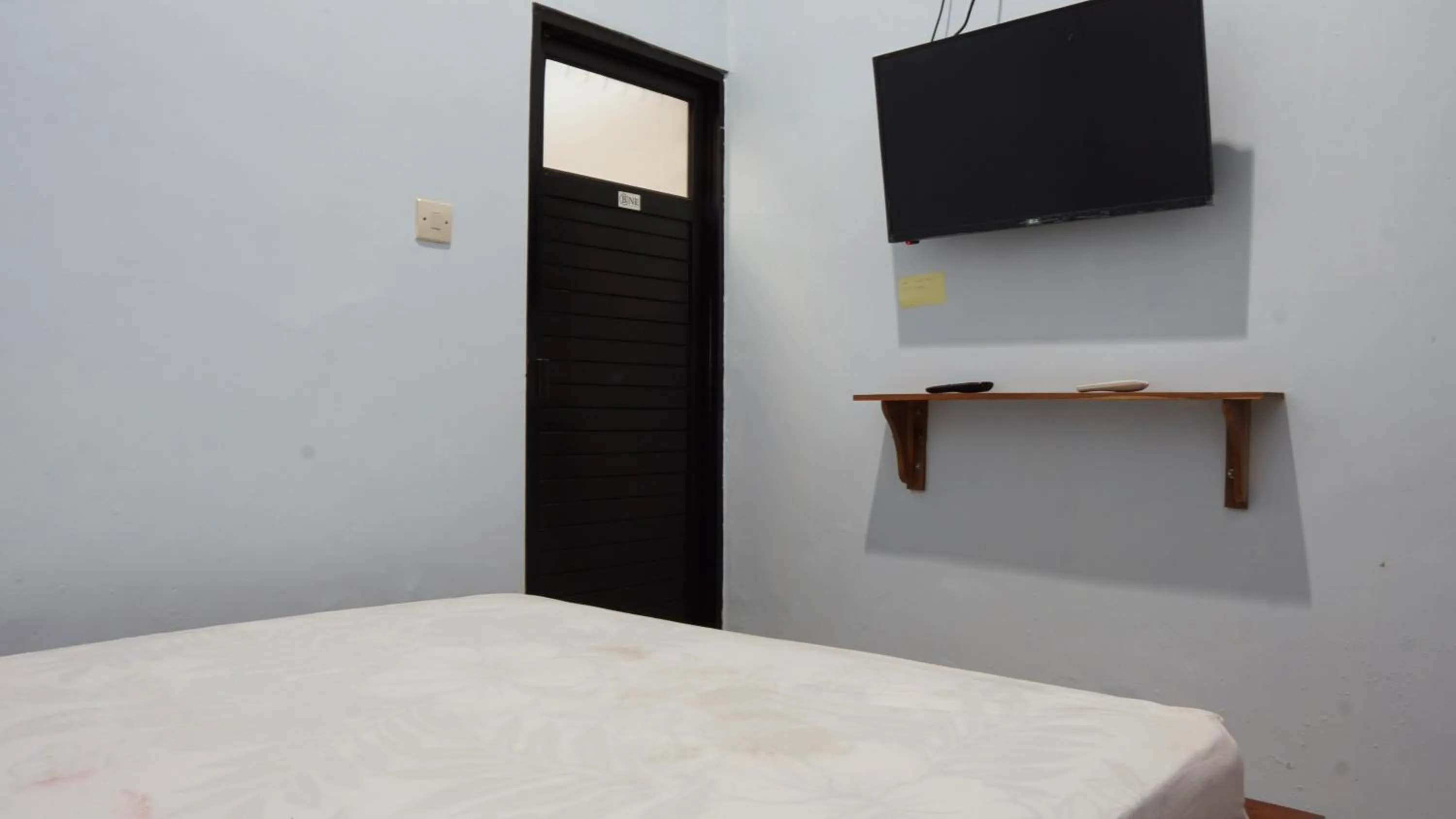 Bedroom, Bed in Hotel O Coconut Island Homestay & ResortNearPantai Pulau Merah