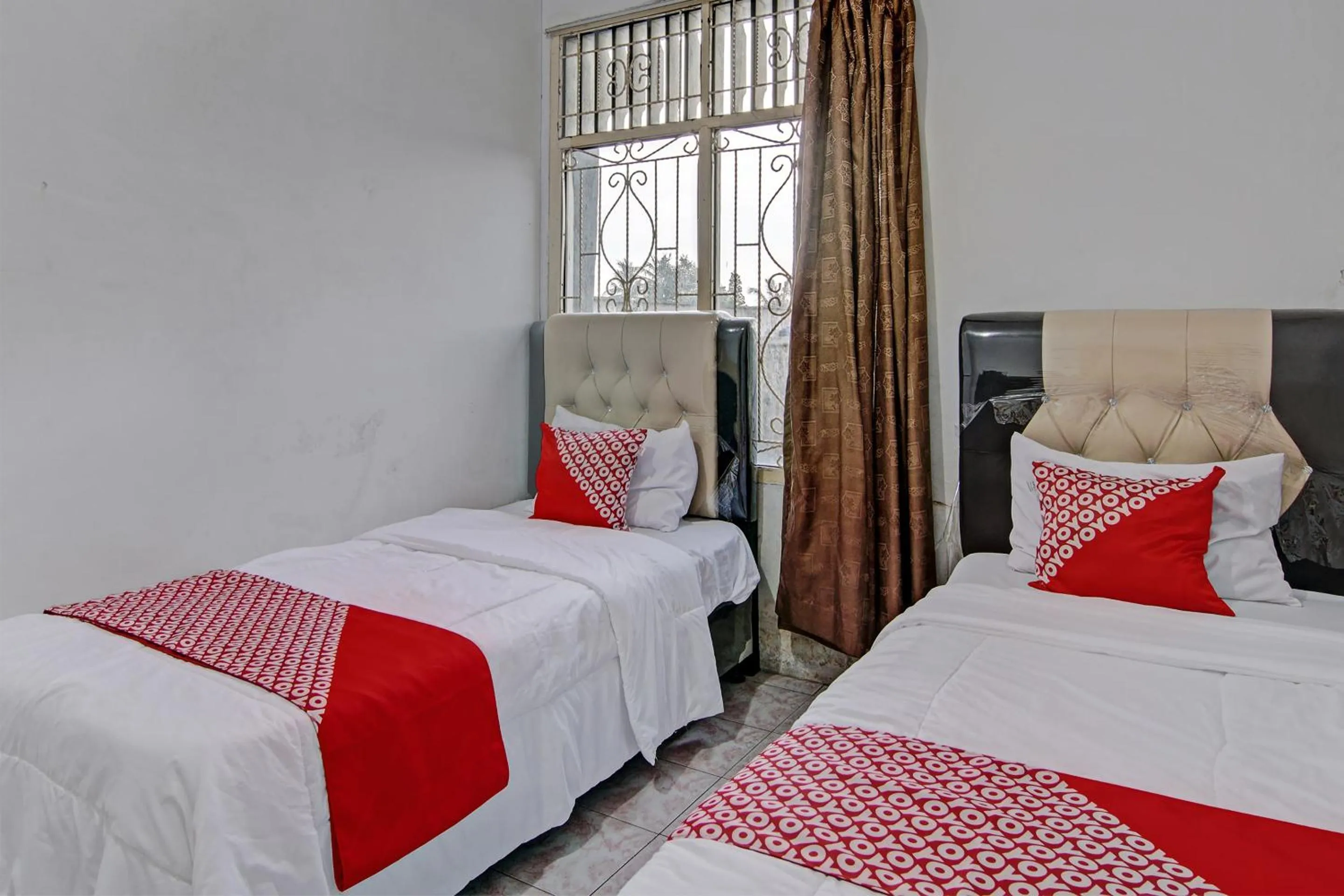Bedroom, Bed in Hotel O Wisma 35NearTaman Wisata Polong Jopang