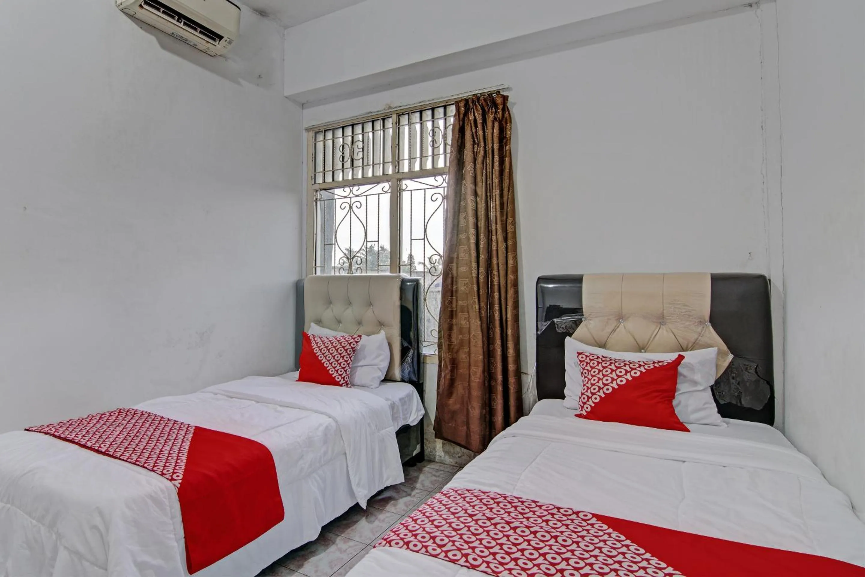 Bedroom, Bed in Hotel O Wisma 35NearTaman Wisata Polong Jopang