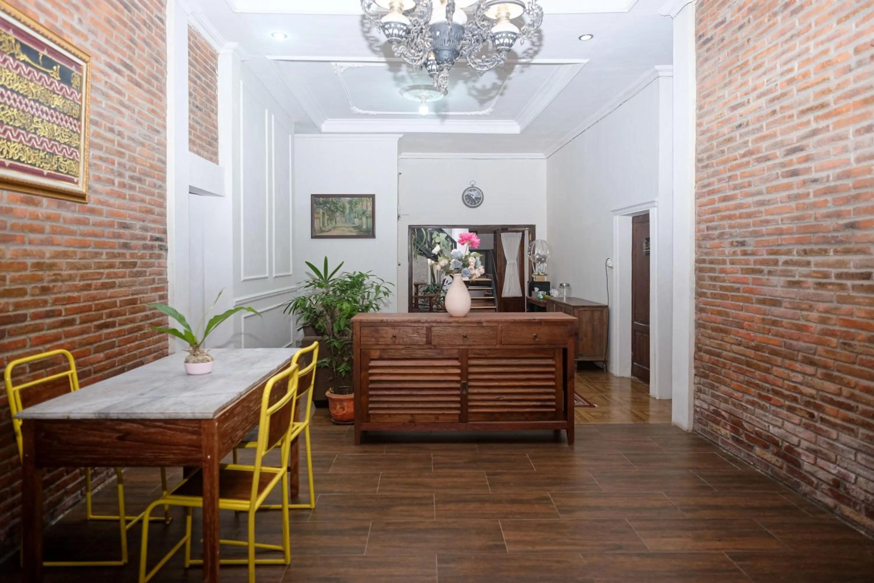 Property building in RedDoorz Syariah near Stasiun Klaten