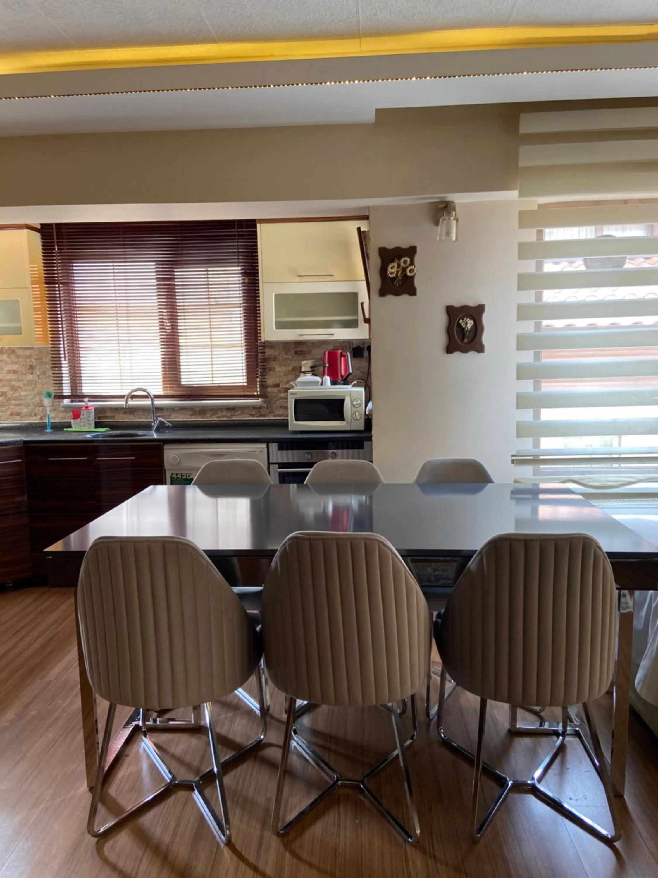 Kitchen or kitchenette in Araz Apart