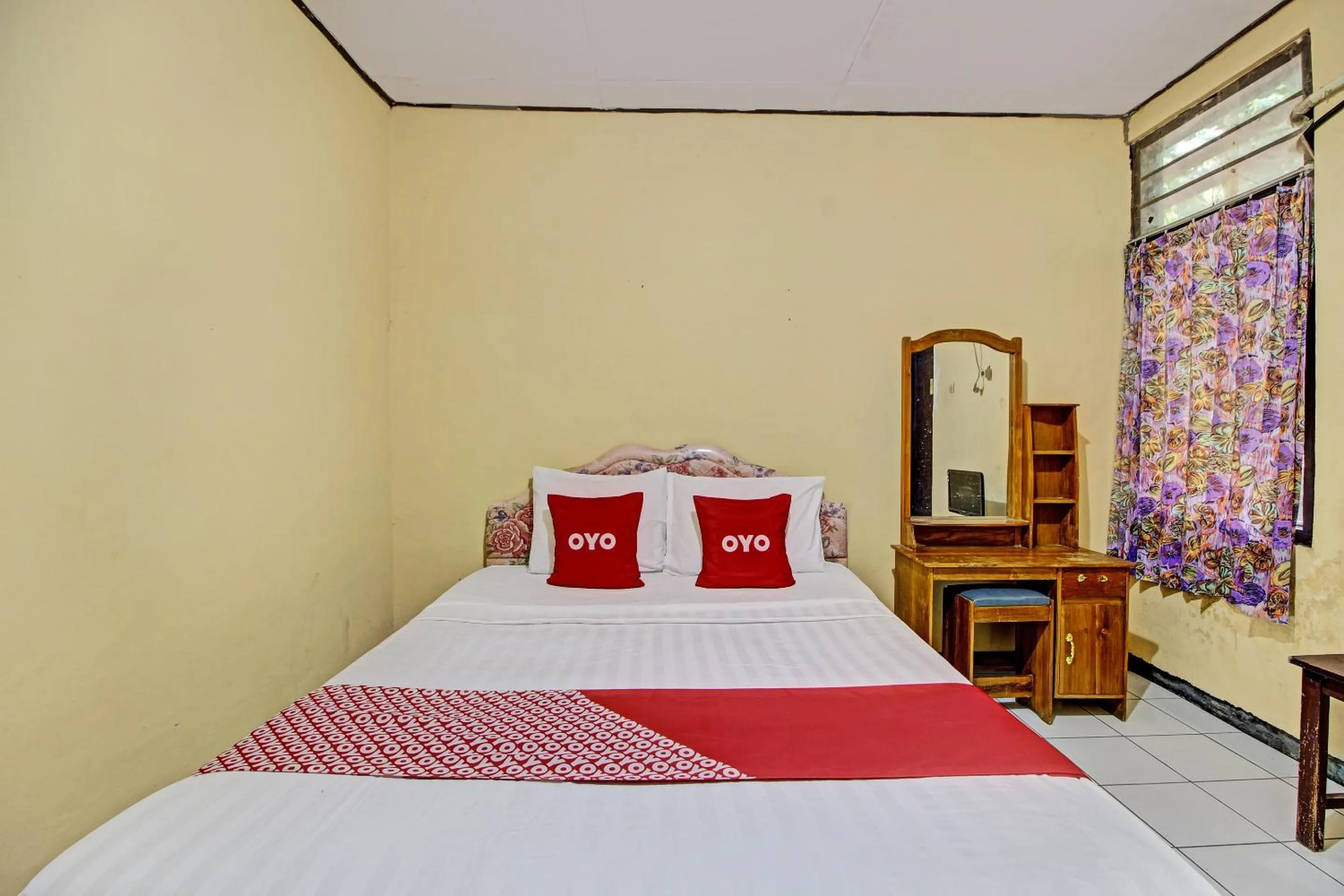 Bedroom in Hotel O Sendang Asri