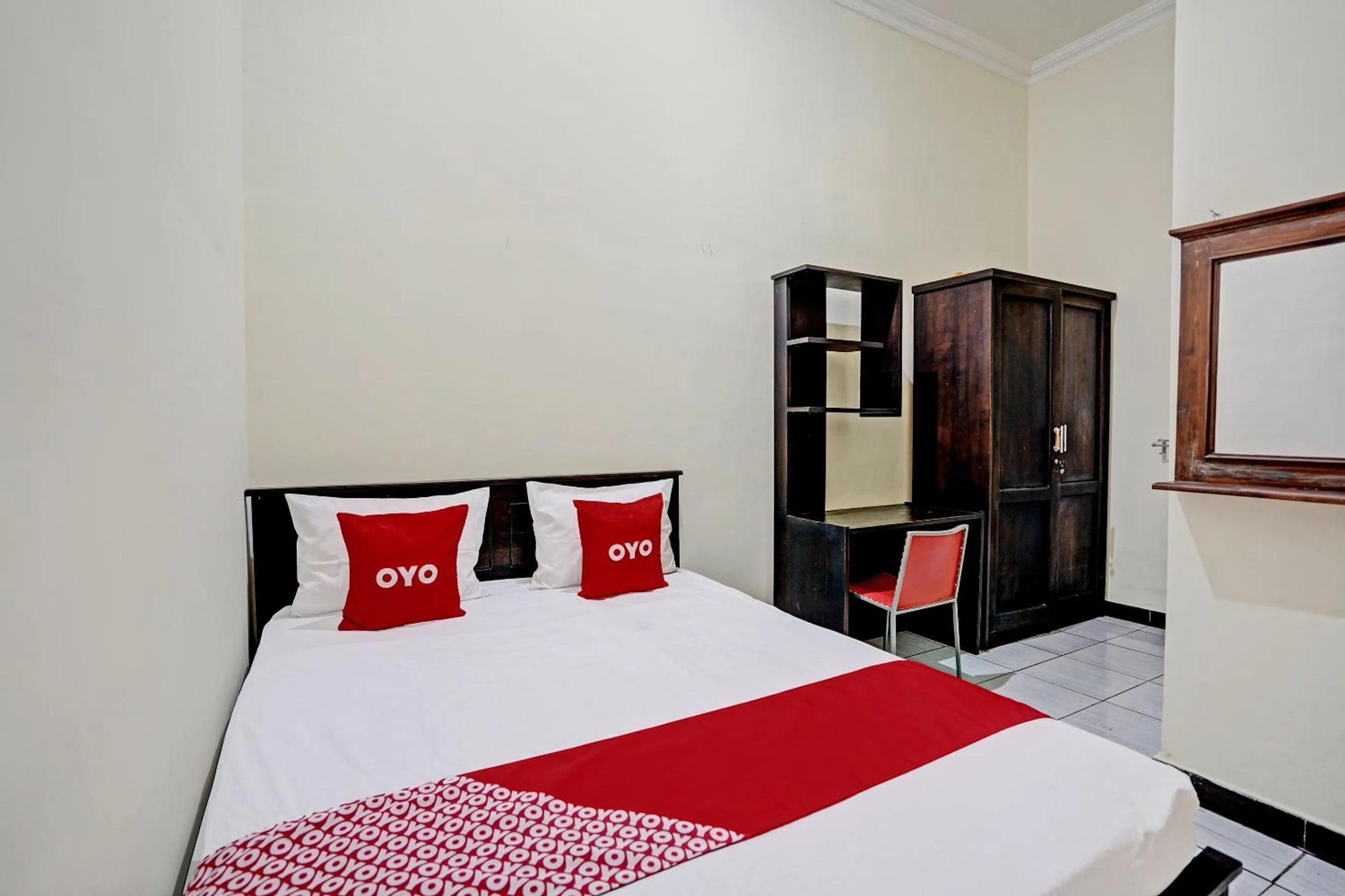 Bedroom, Bed in OYO Life 92773 Griya Trubus Syariah