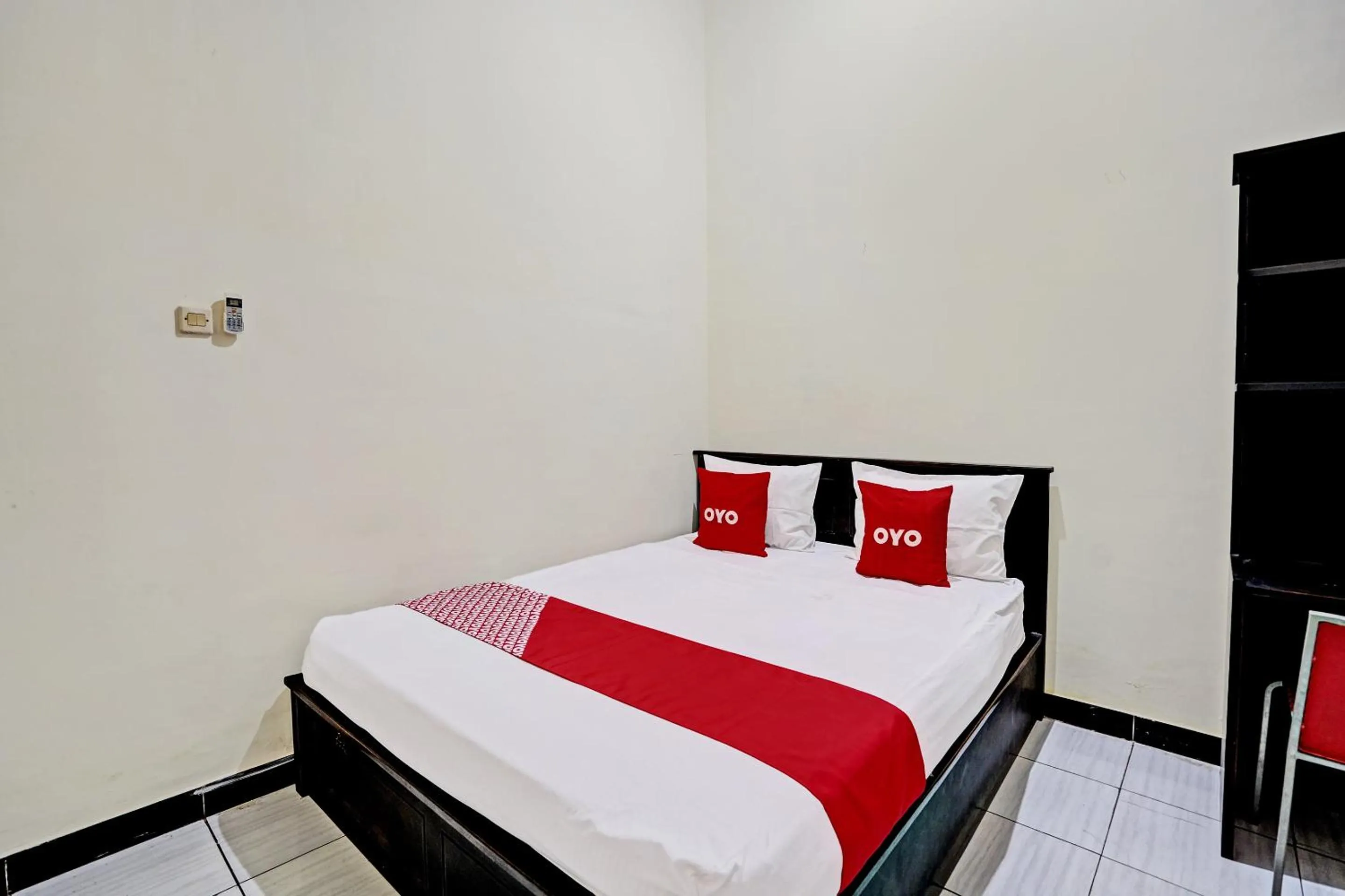 Bedroom, Bed in OYO Life 92773 Griya Trubus Syariah