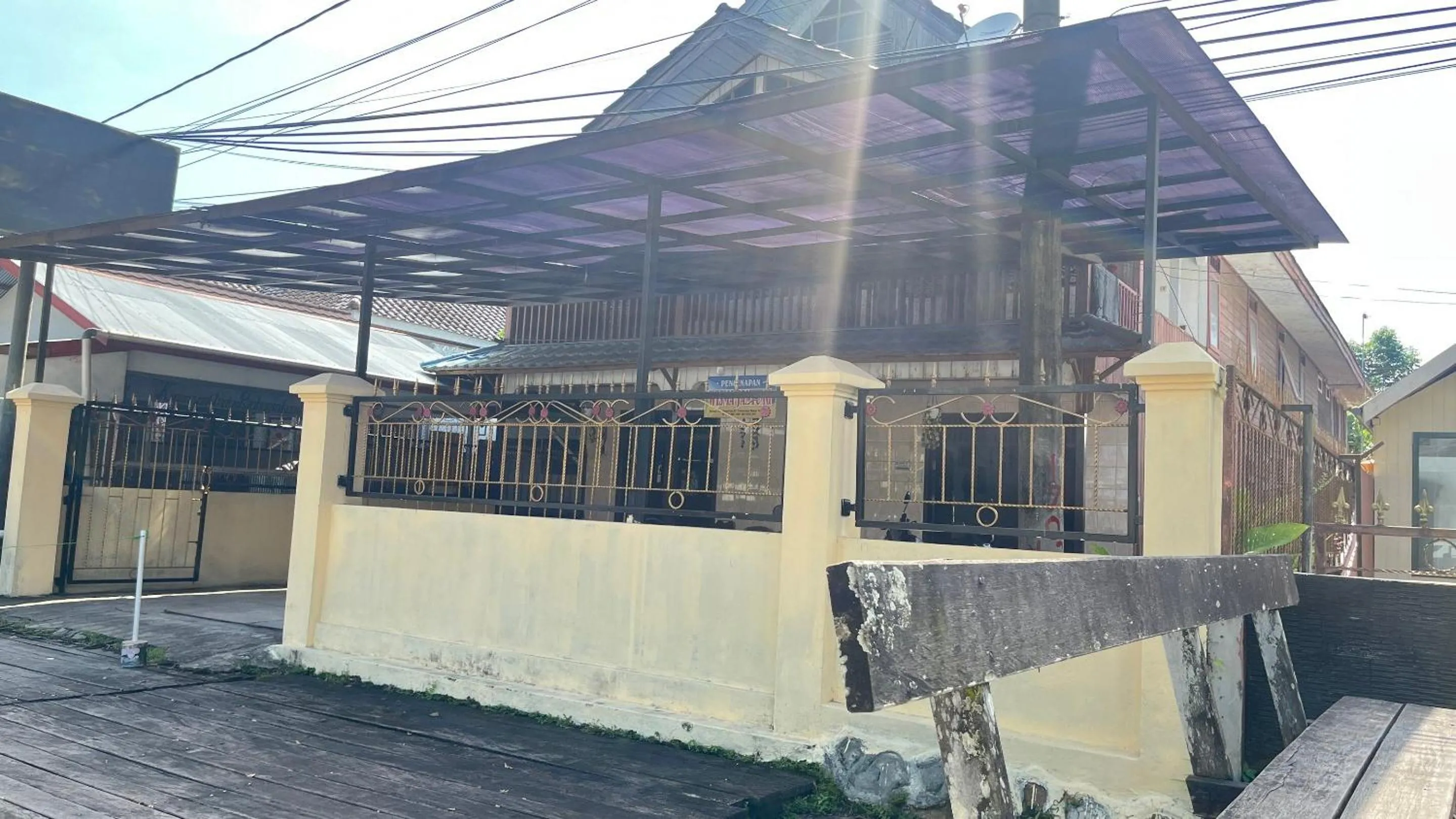 Facade/entrance in Hotel O Losmen Griya Mulia Katingan Kuala