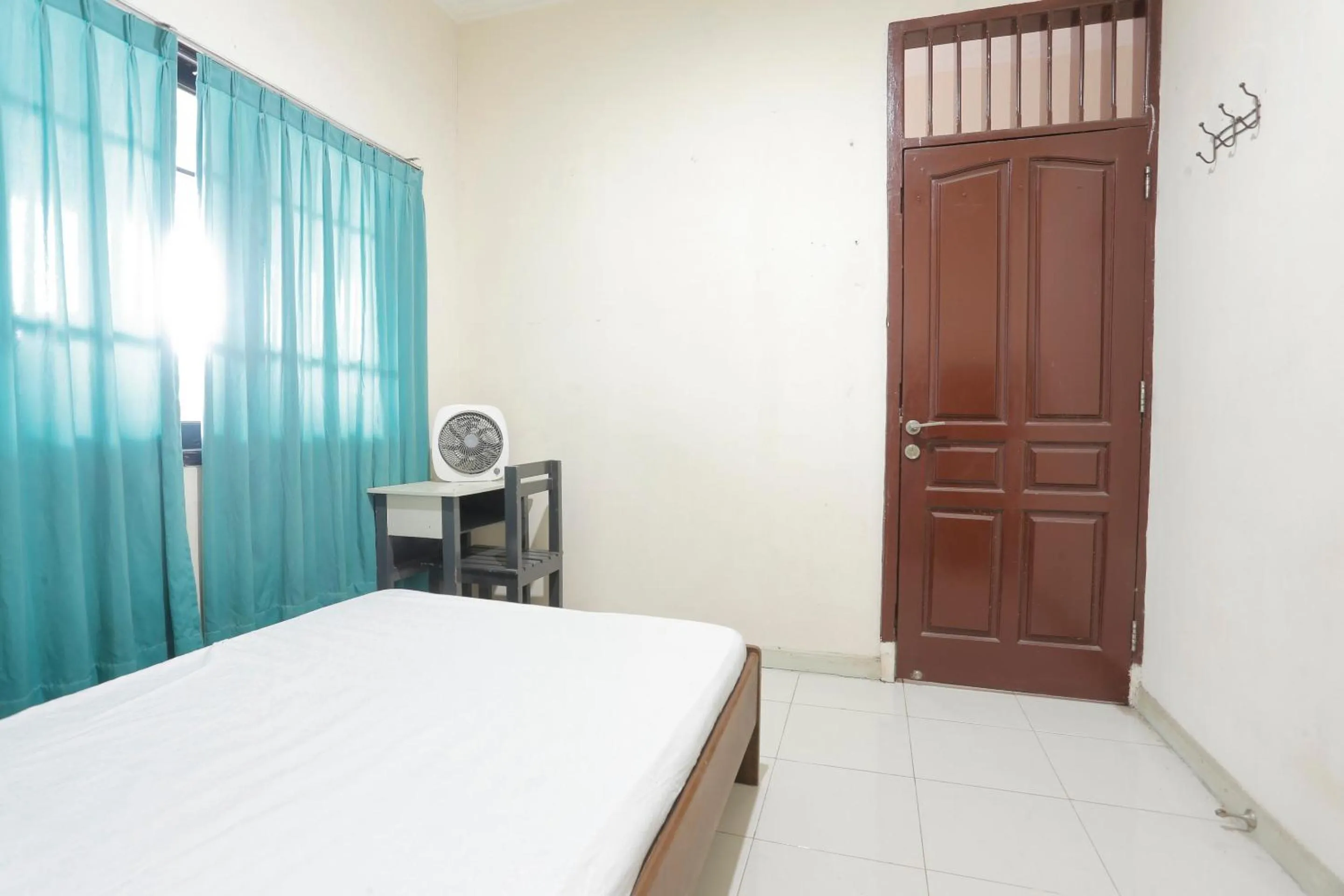 Bedroom, Bed in Hotel O Rumah Kost Kita Tarakan