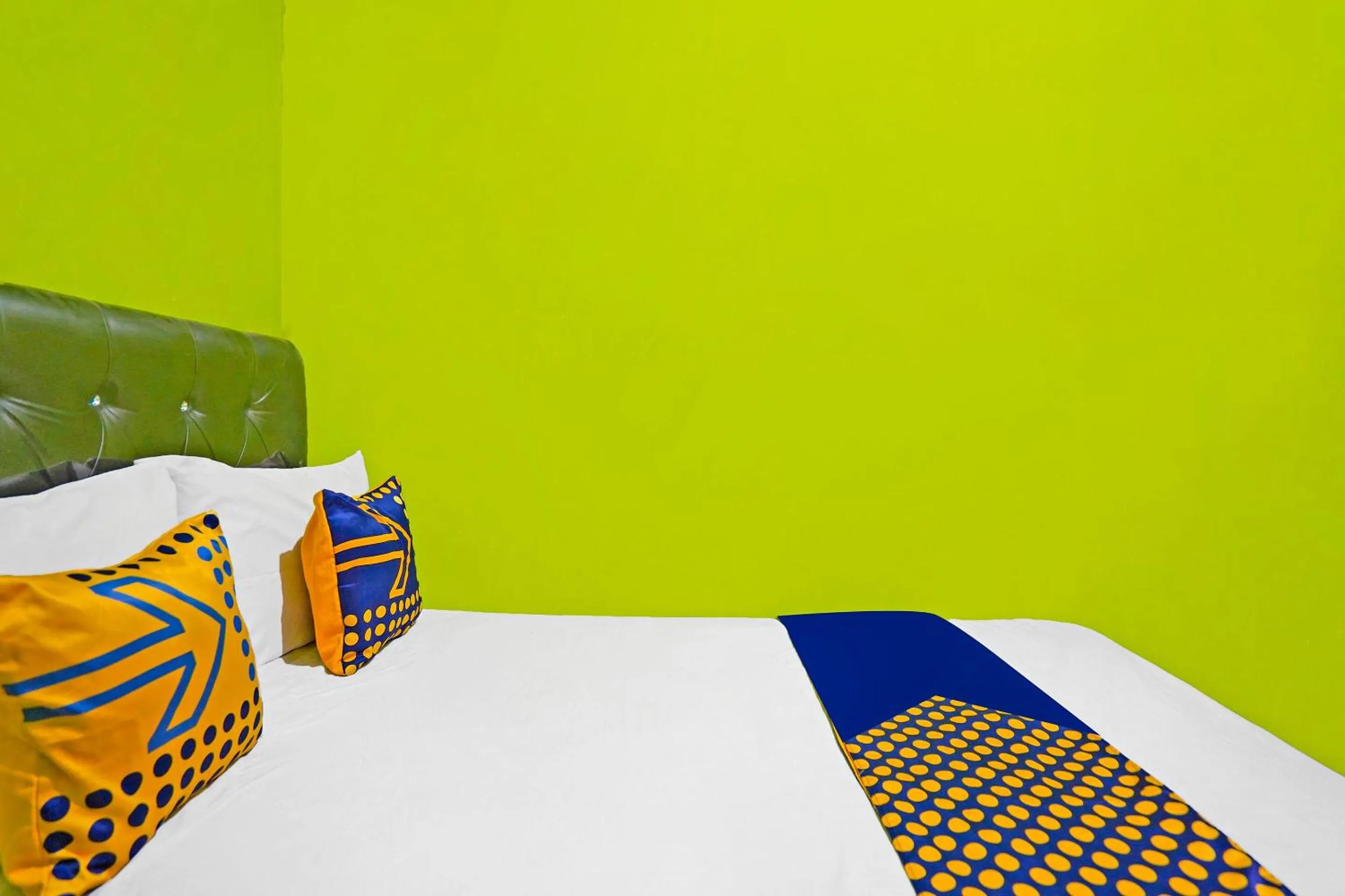 Bedroom in Hotel O Homestay Barokah