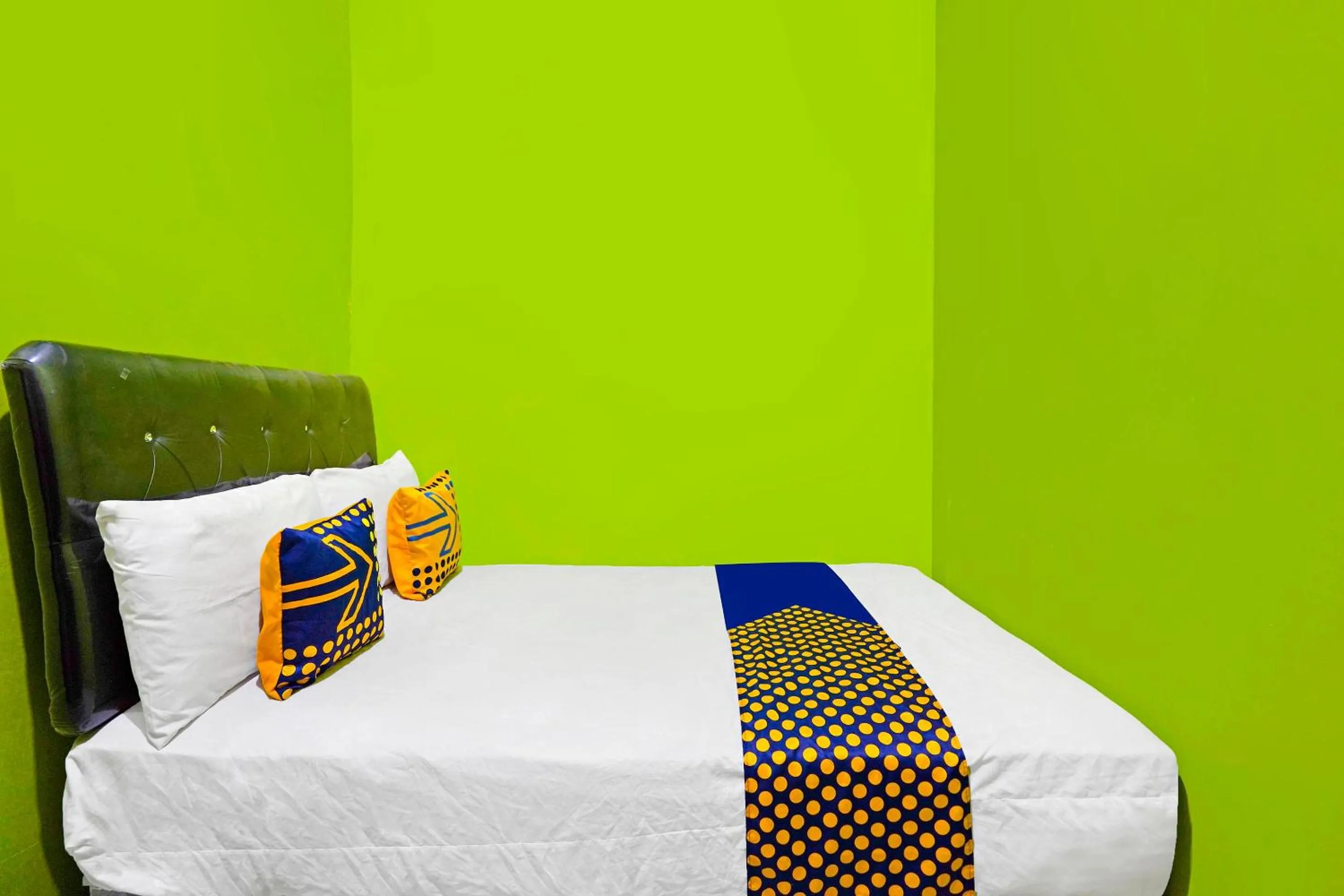 Bedroom in Hotel O Homestay Barokah