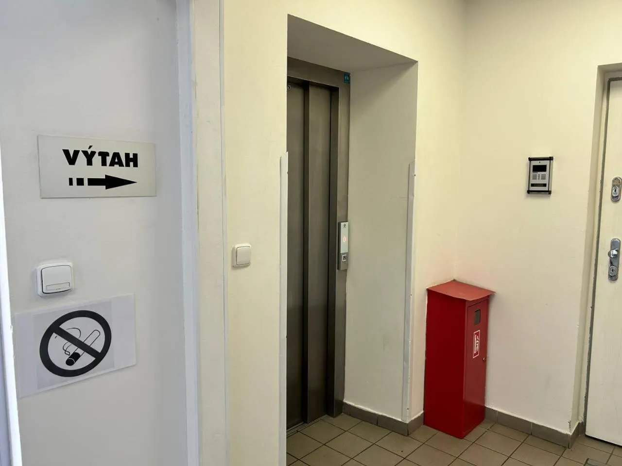 Location in Powder Tower Suites