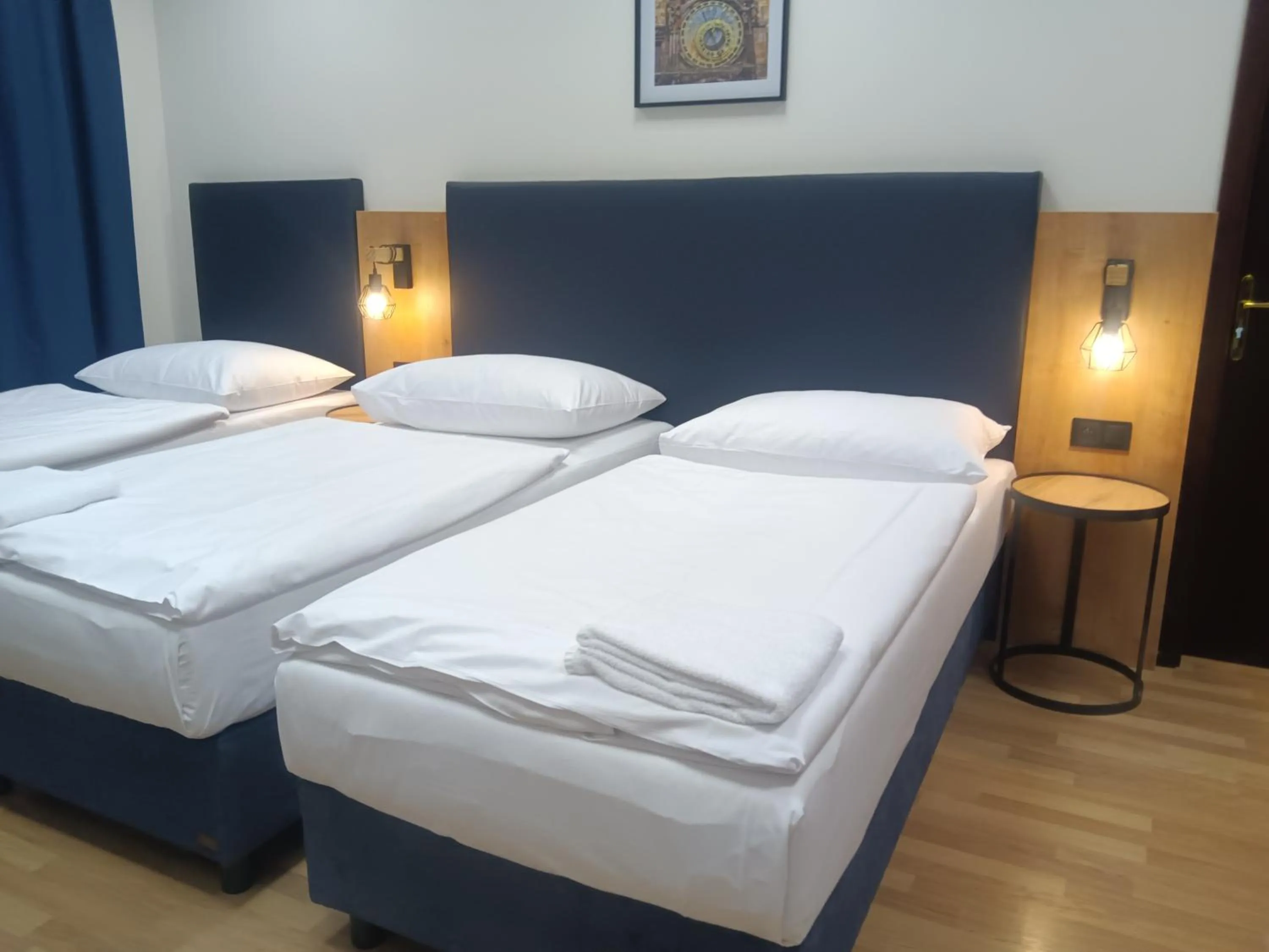 Bedroom, Bed in Powder Tower Suites