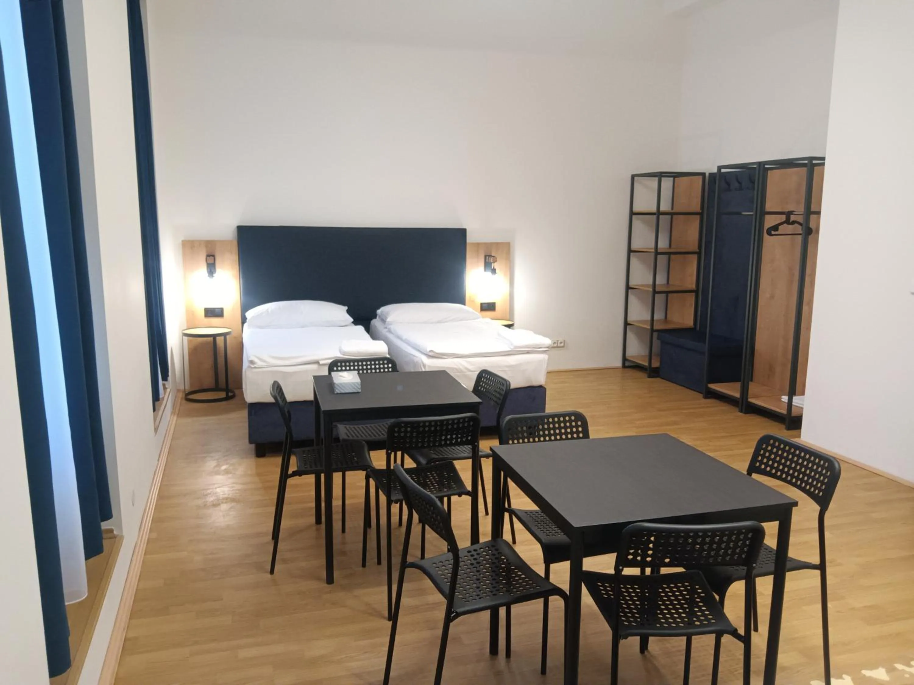 Bedroom, Bed in Powder Tower Suites