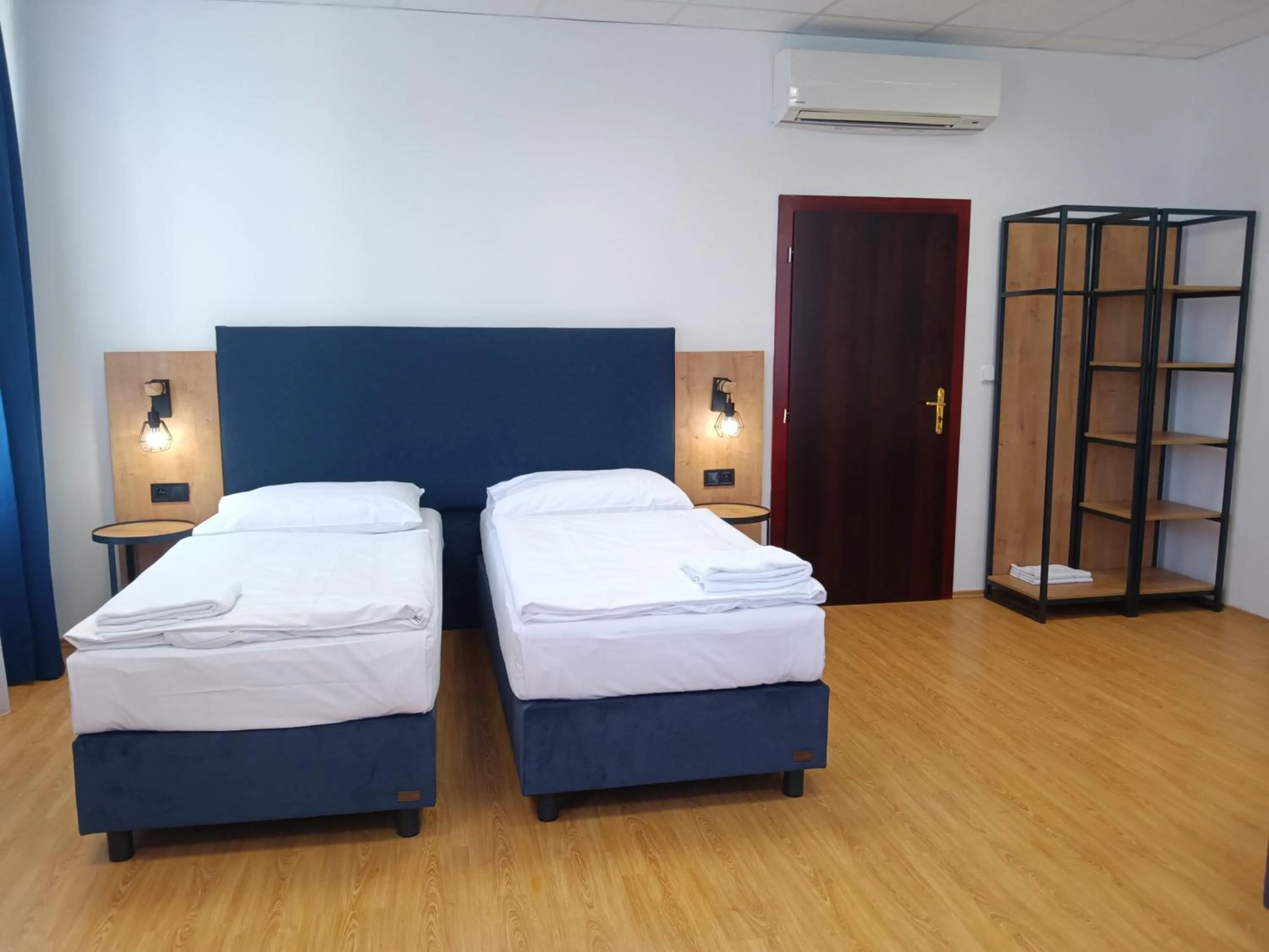 Bedroom, Bed in Powder Tower Suites