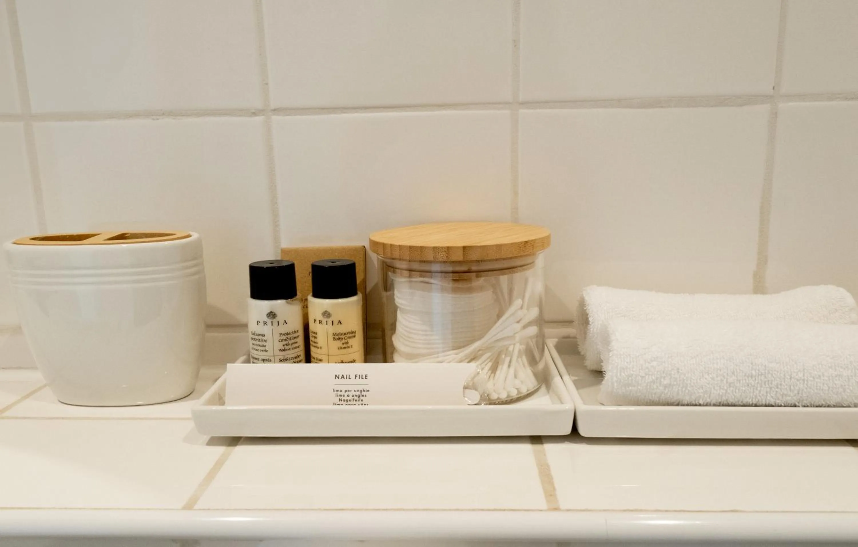 Bathroom in Canal View Stay Amsterdam