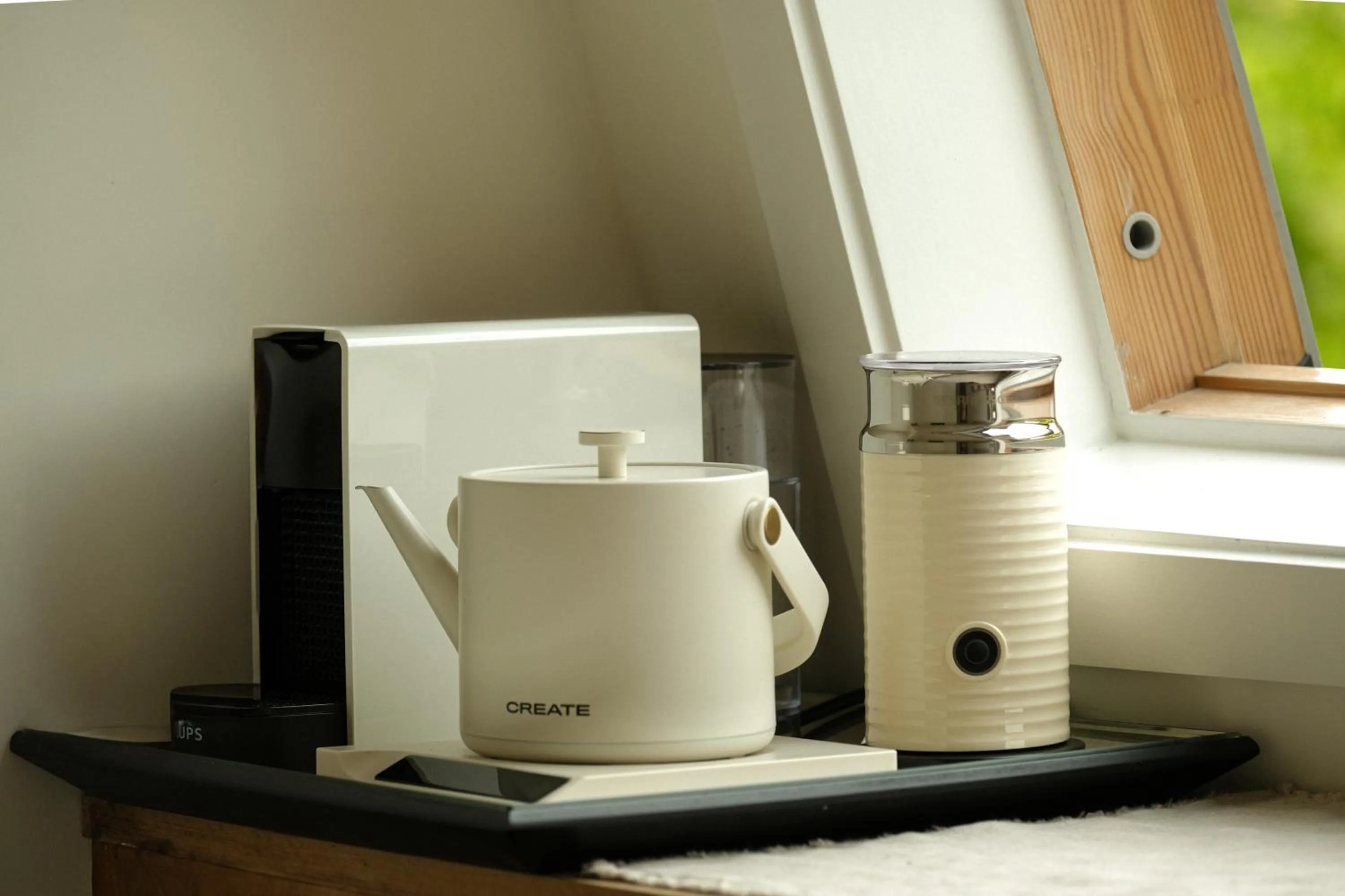 Coffee/tea facilities in Canal View Stay Amsterdam