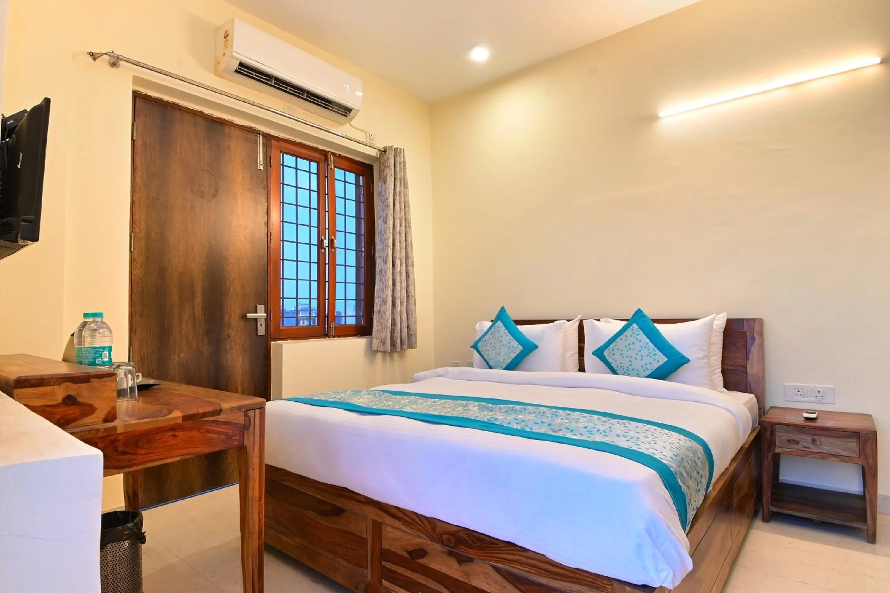 Hotel The York - Couple-unfriendly hotel