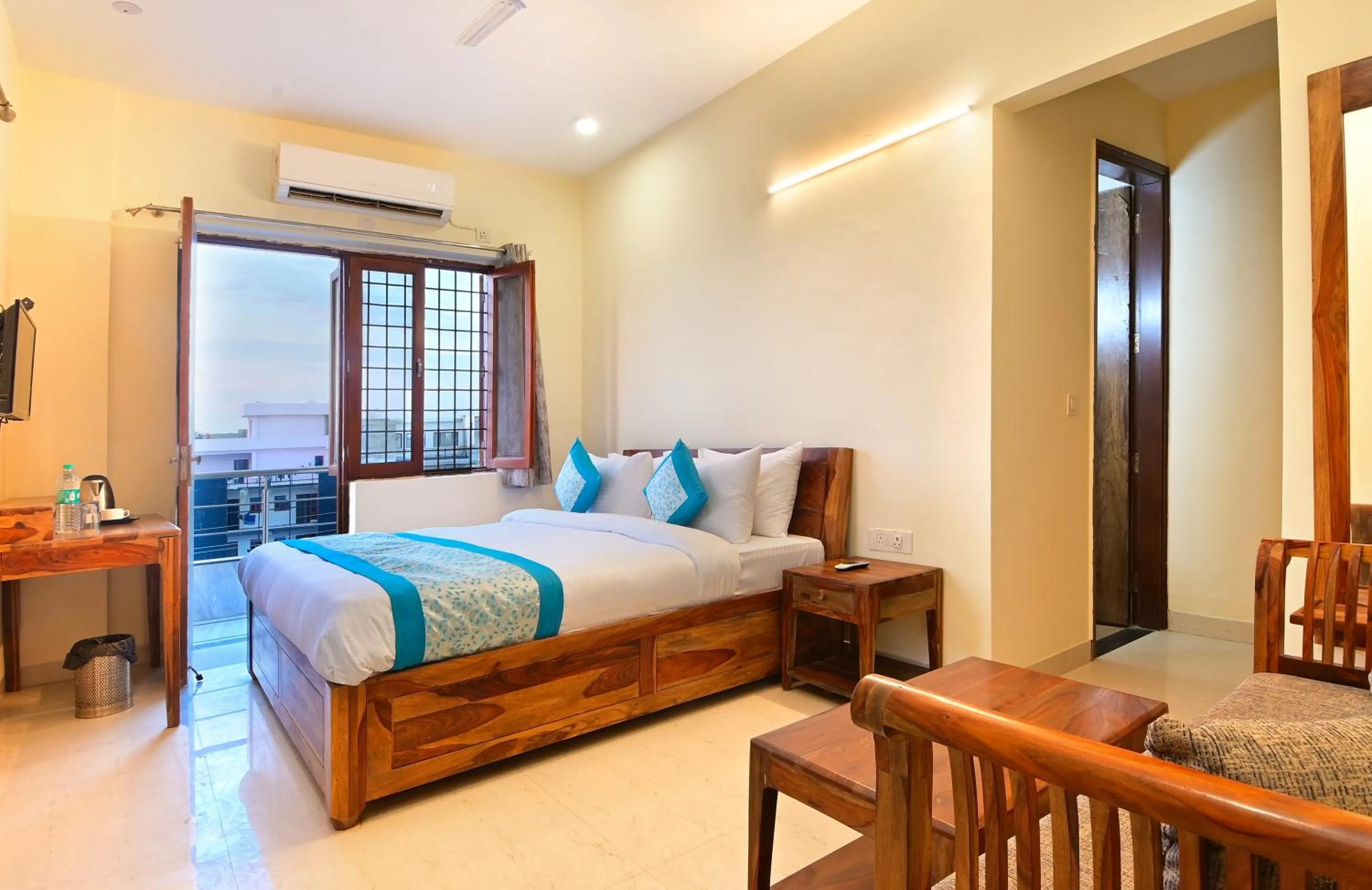 Hotel The York - Couple-unfriendly hotel