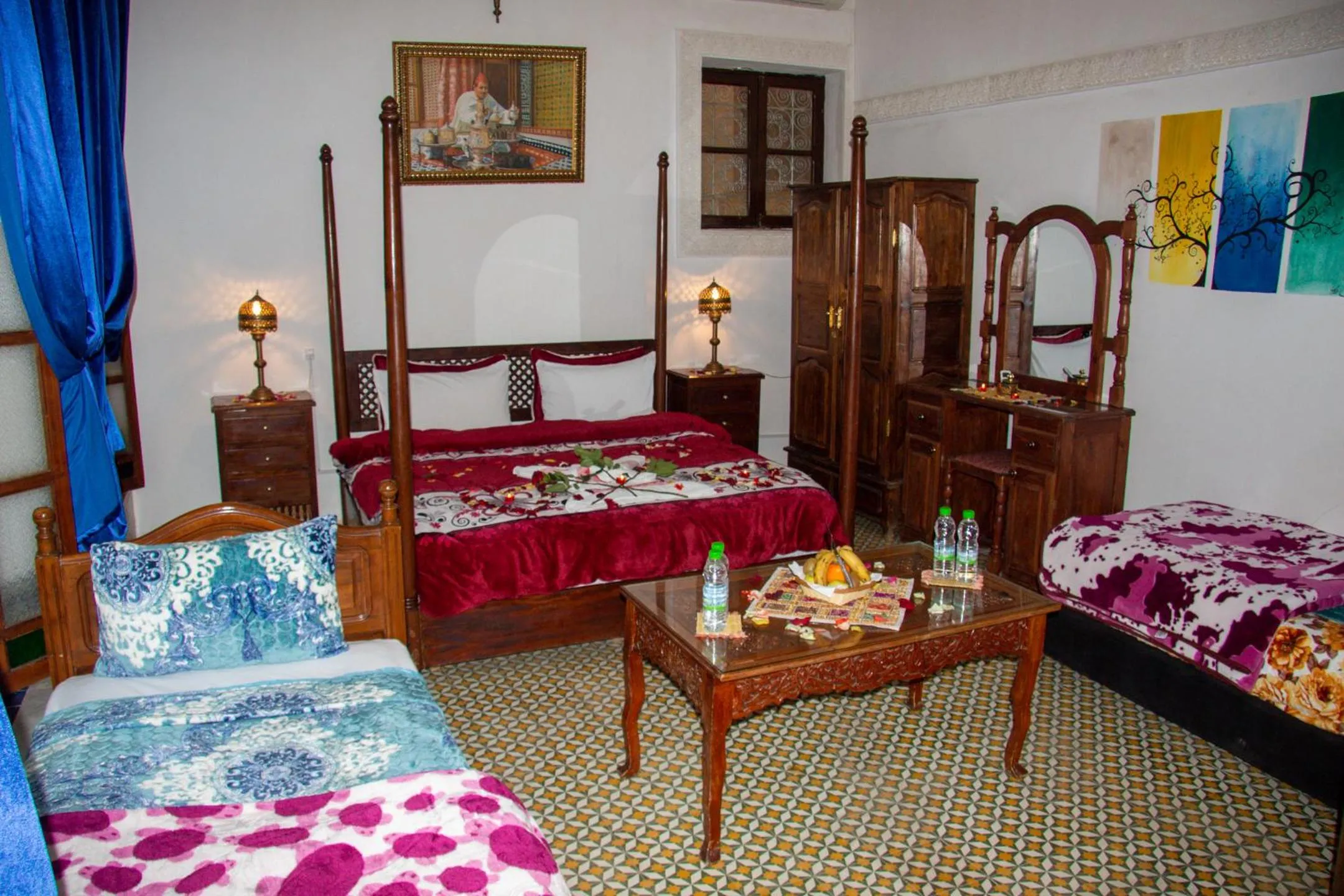 Photo of the whole room, Bed in Riad Baba