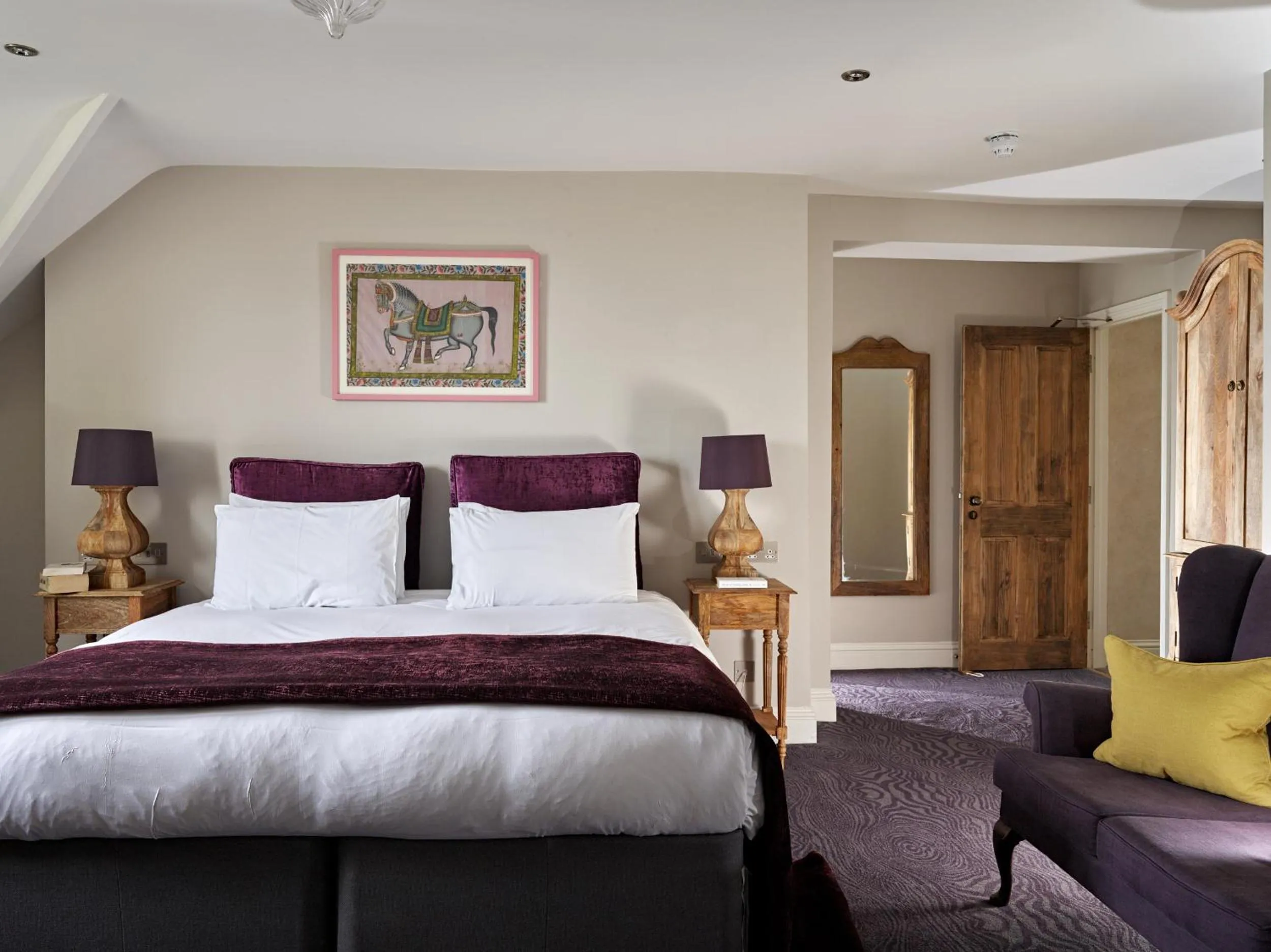 Bedroom, Bed in Cotswold Grange