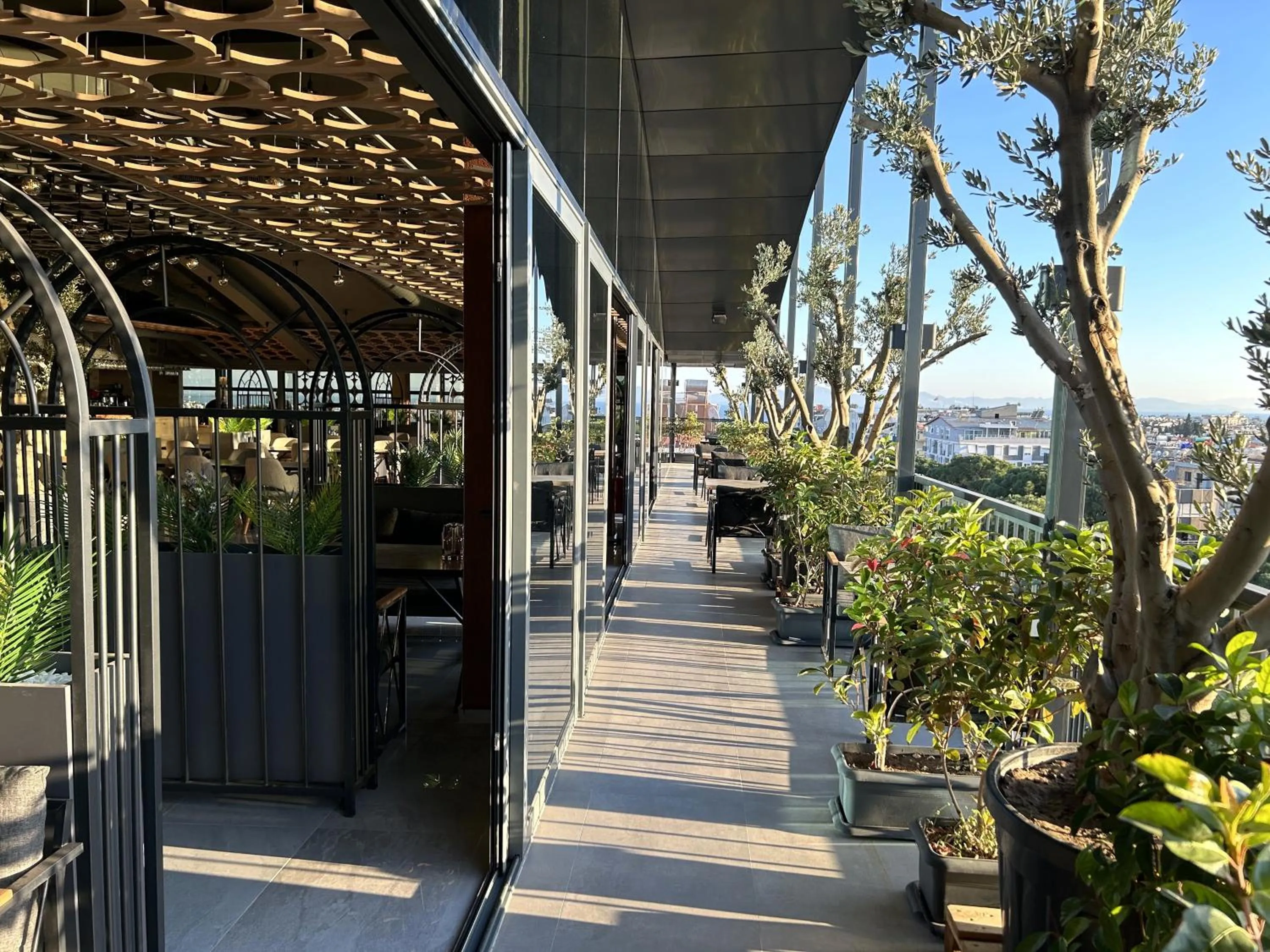 Restaurant/places to eat in 01 Nova Otel